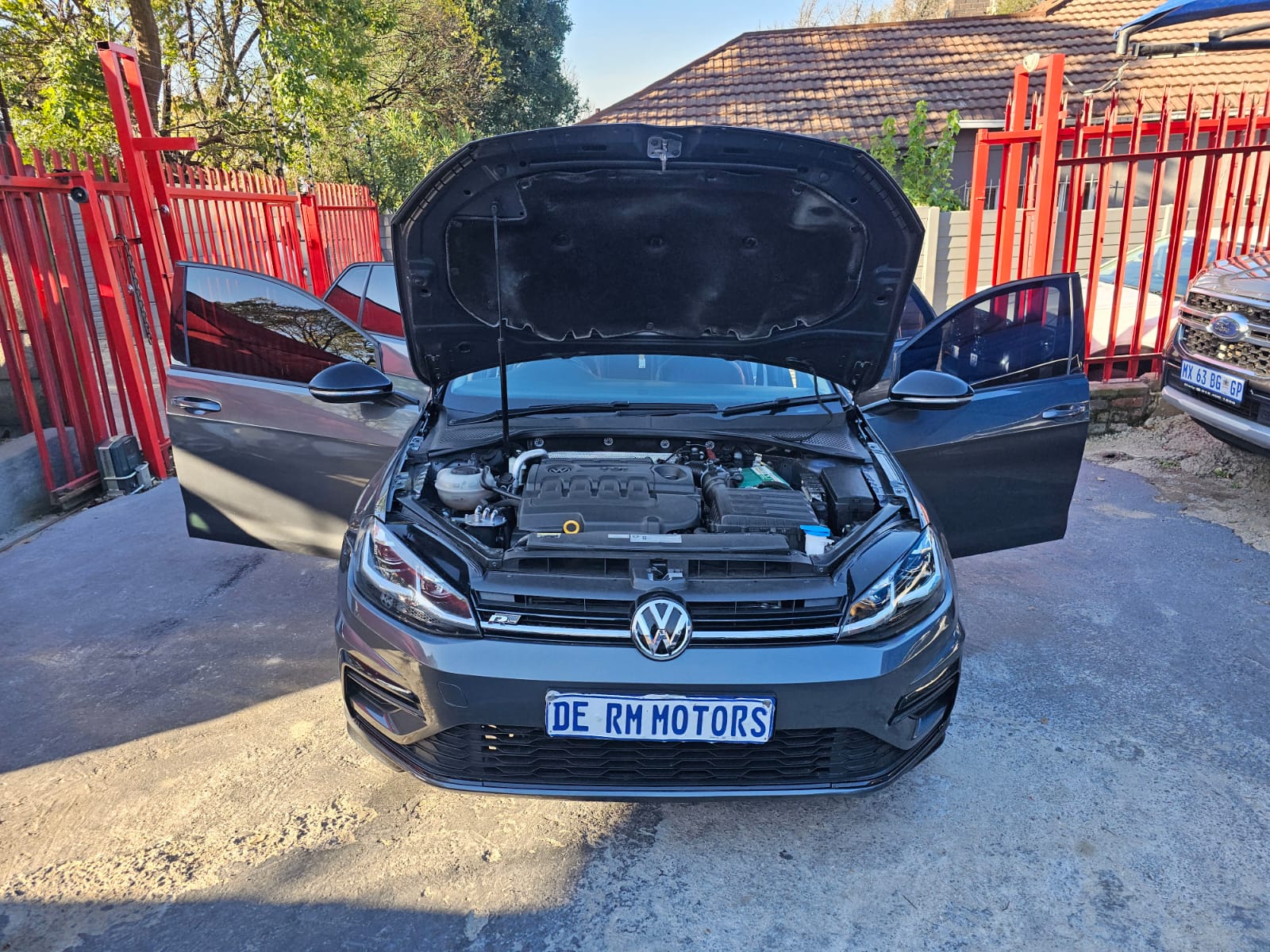 2017 Volkswagen Golf 2.0TDi Comfortline R-Line