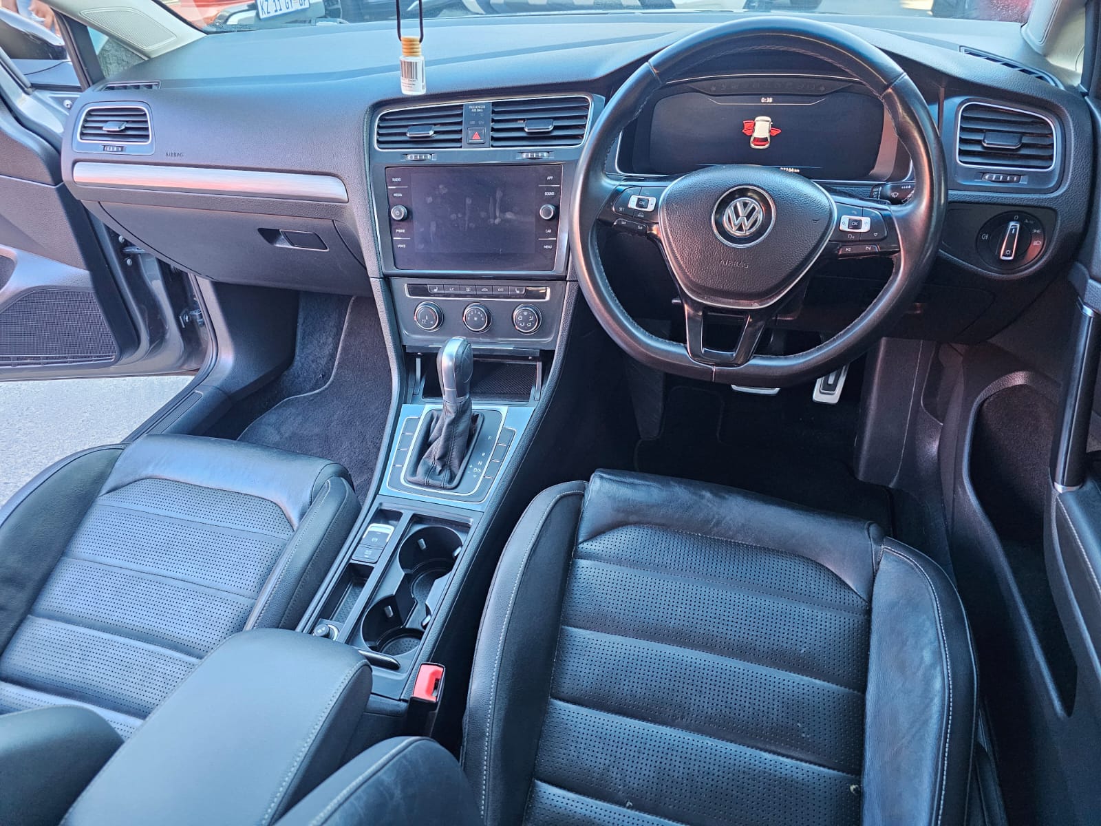 2017 Volkswagen Golf 2.0TDi Comfortline R-Line