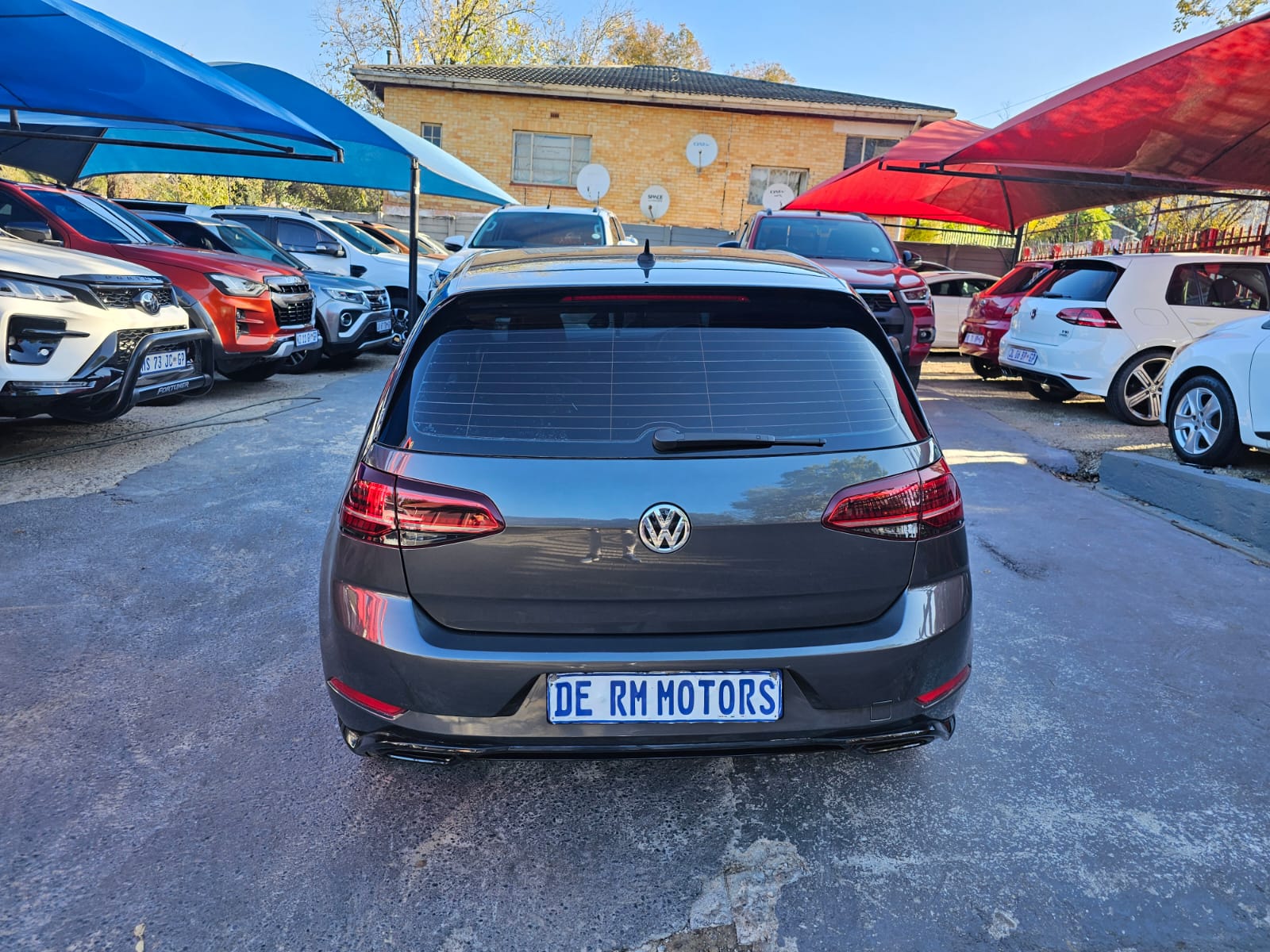 2017 Volkswagen Golf 2.0TDi Comfortline R-Line