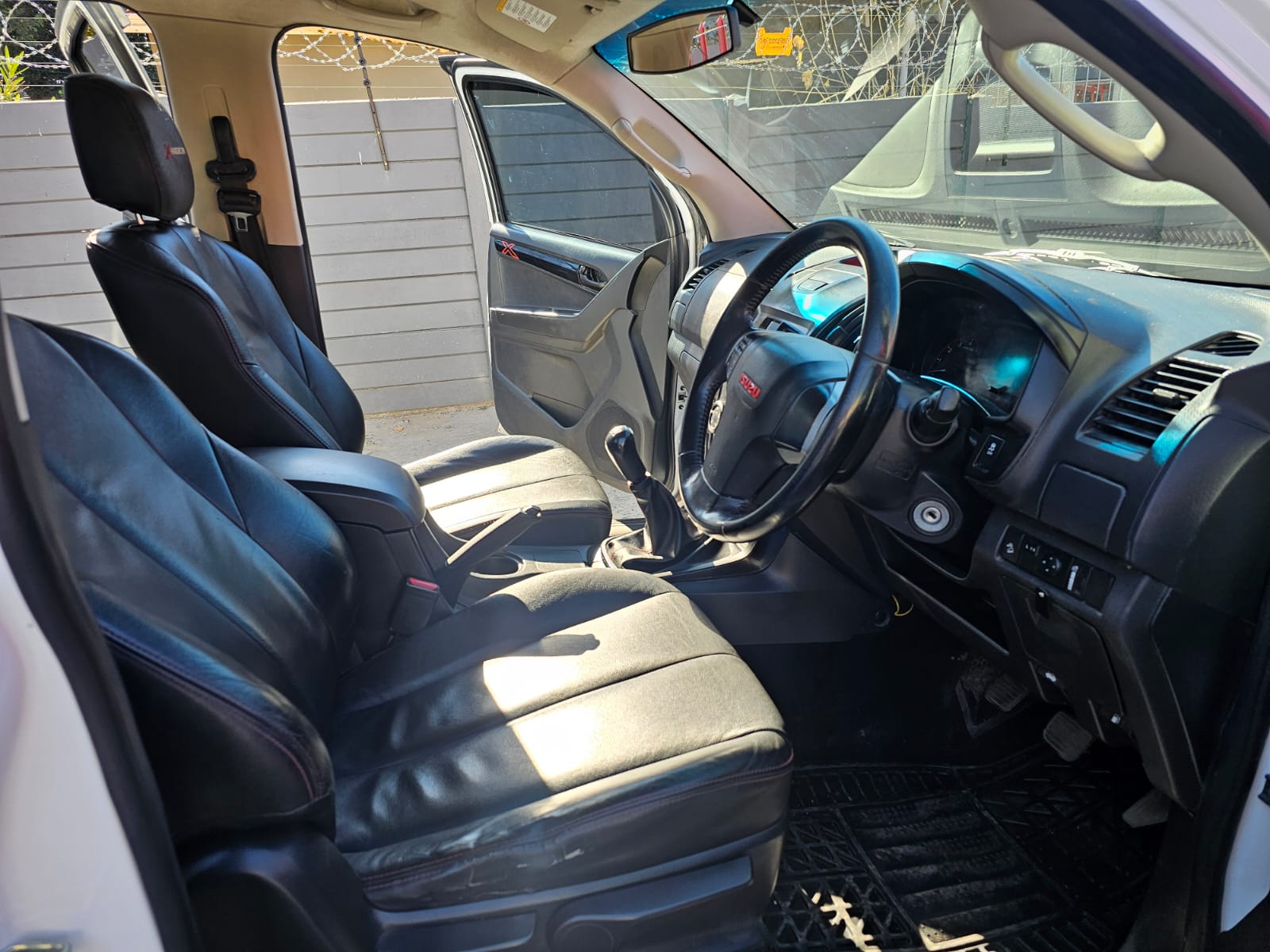 2018 Isuzu X-Rider KB250