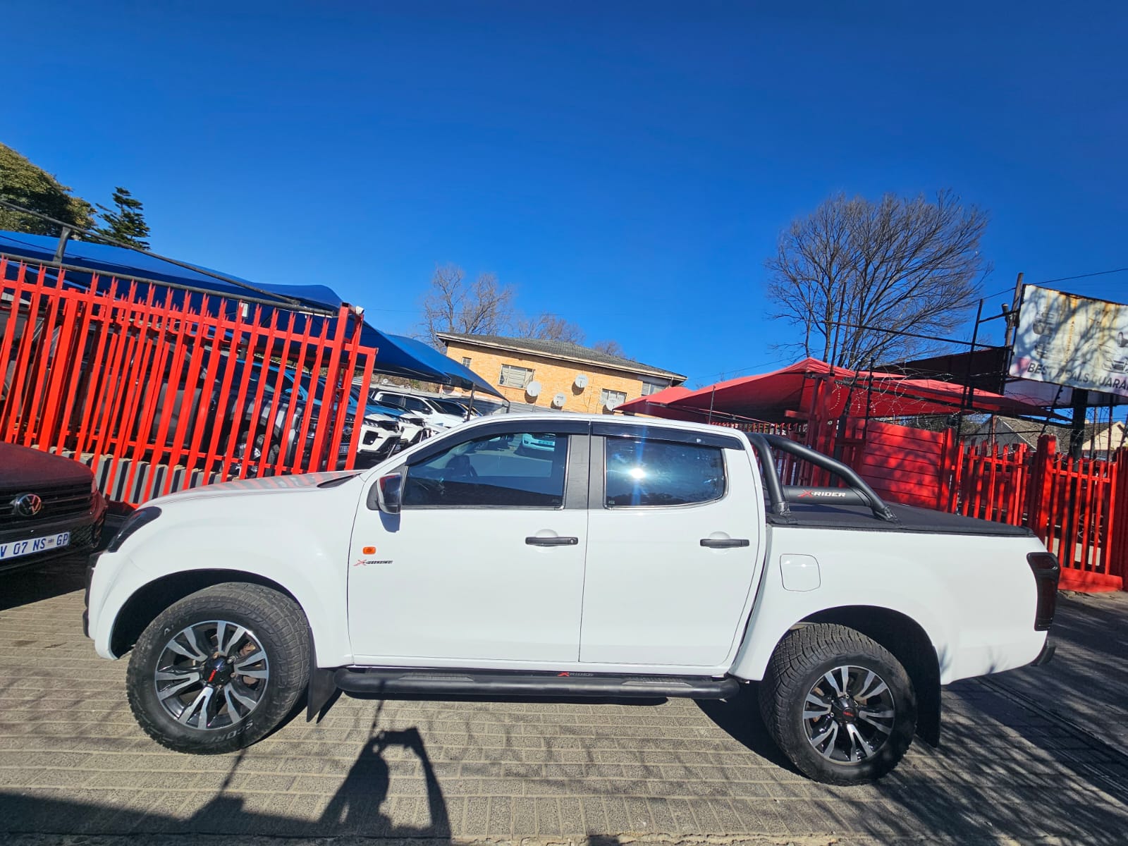 2018 Isuzu X-Rider KB250