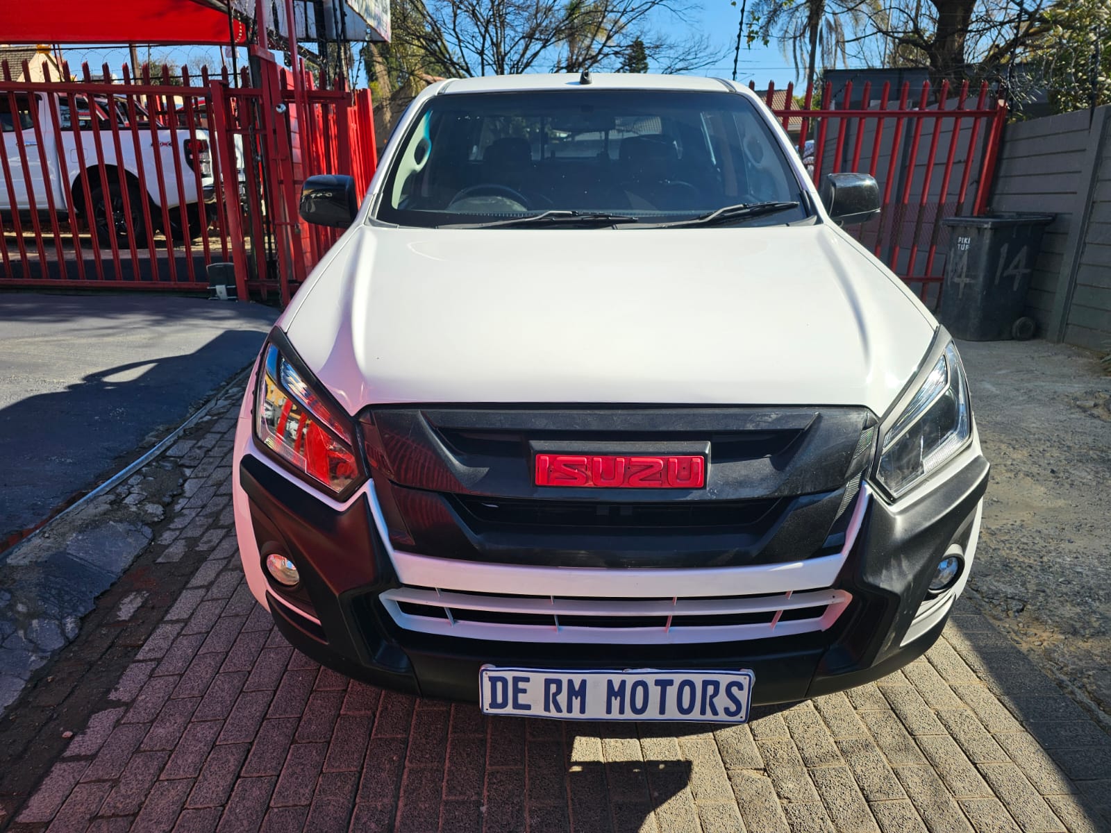 2018 Isuzu X-Rider KB250