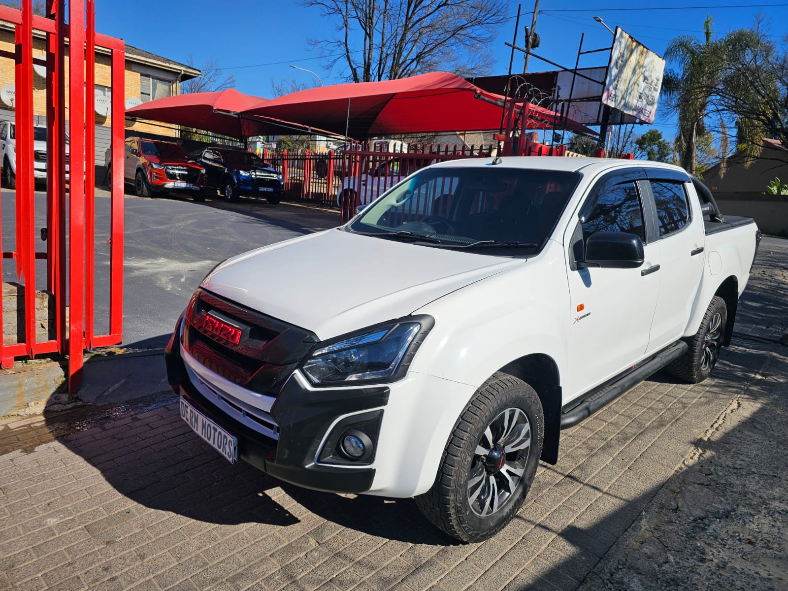 2018 Isuzu X-Rider KB250