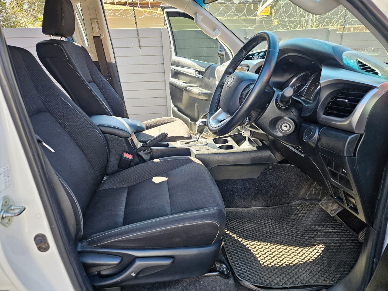 2023 Toyota Hilux 2.8GD-6