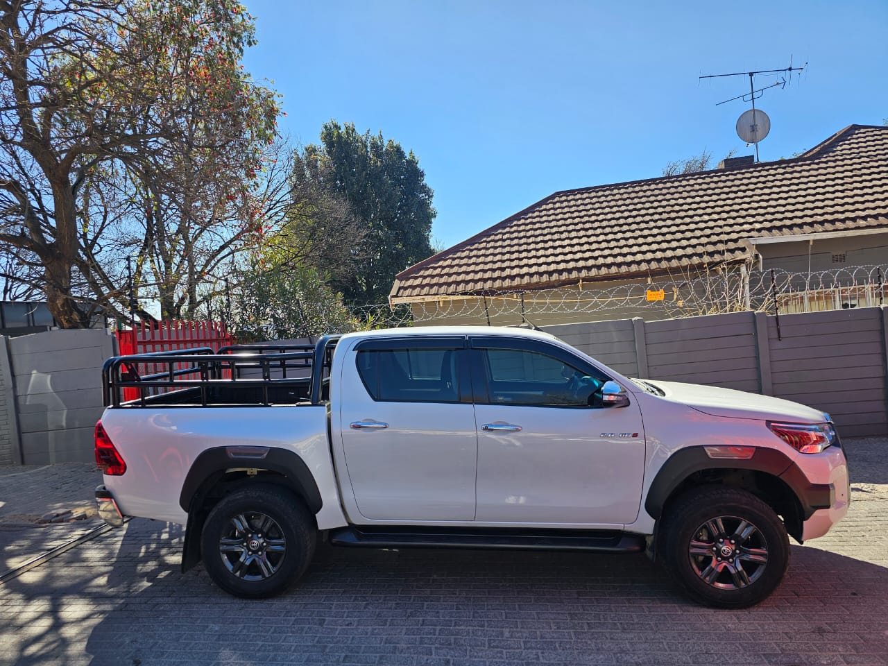 2023 Toyota Hilux 2.8GD-6