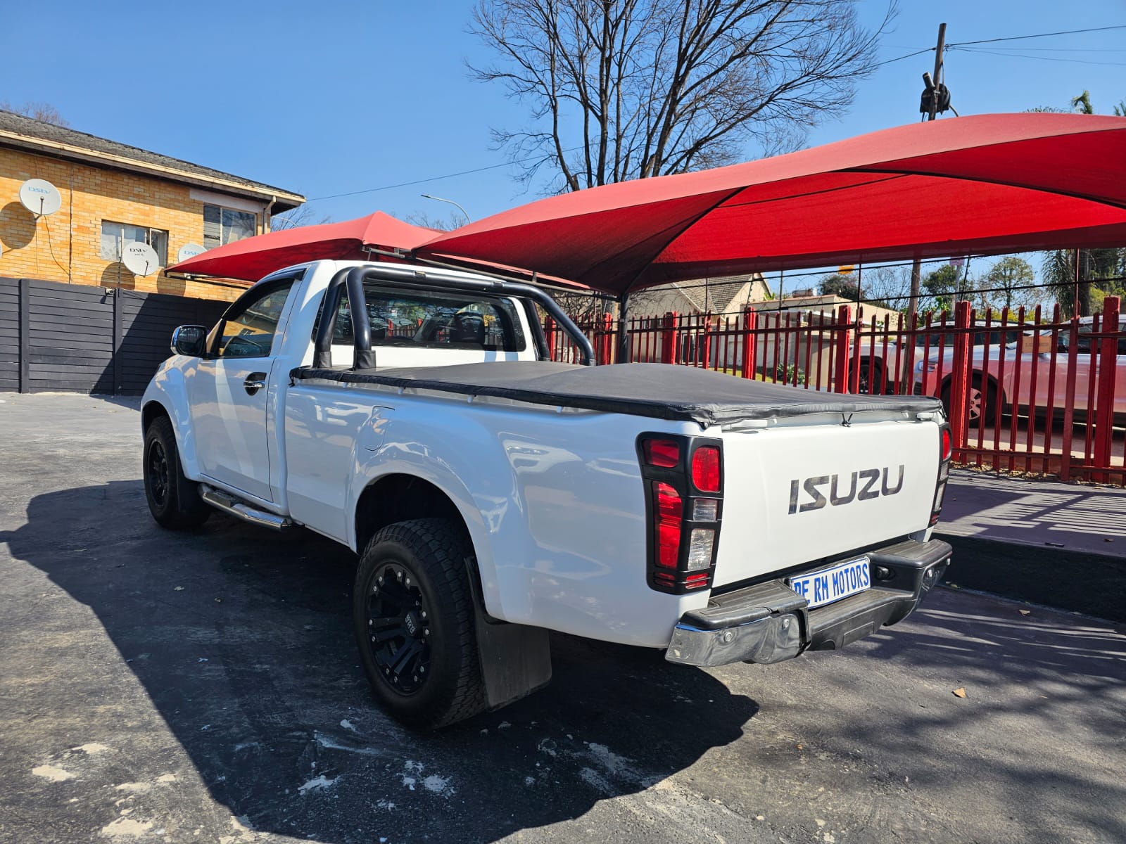 2015 Isuzu D-Teq KB300