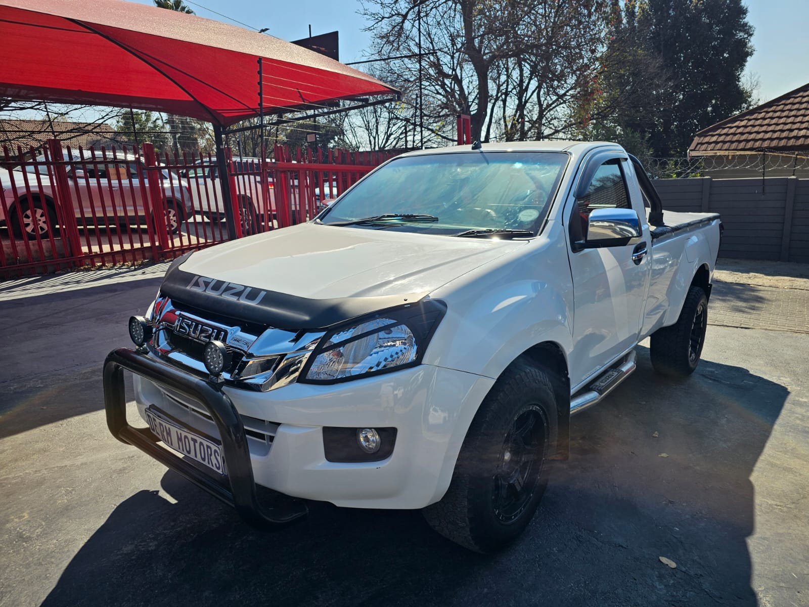2015 Isuzu D-Teq KB300