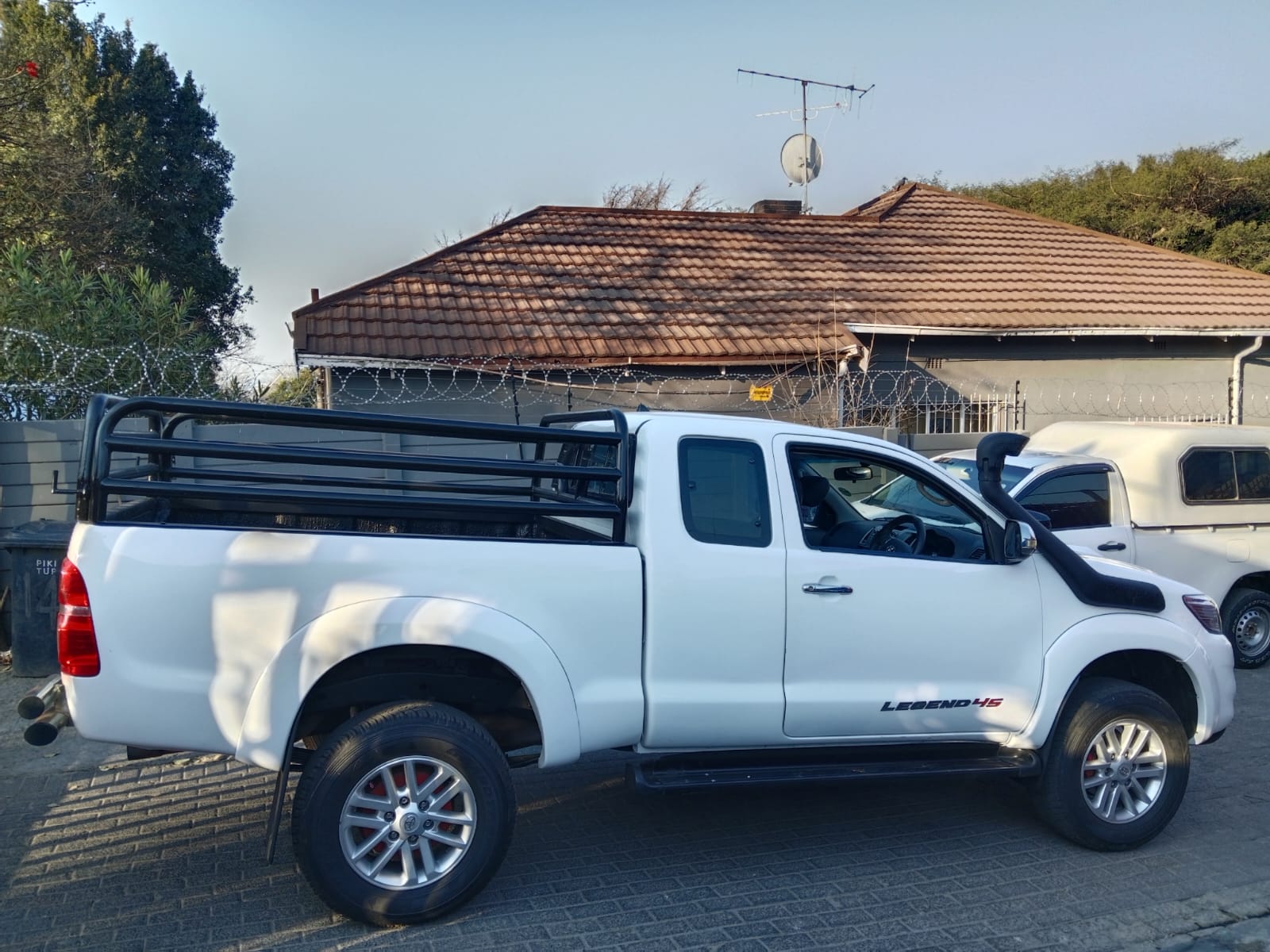 2011 Toyota Hilux 3.0 Extended Cab