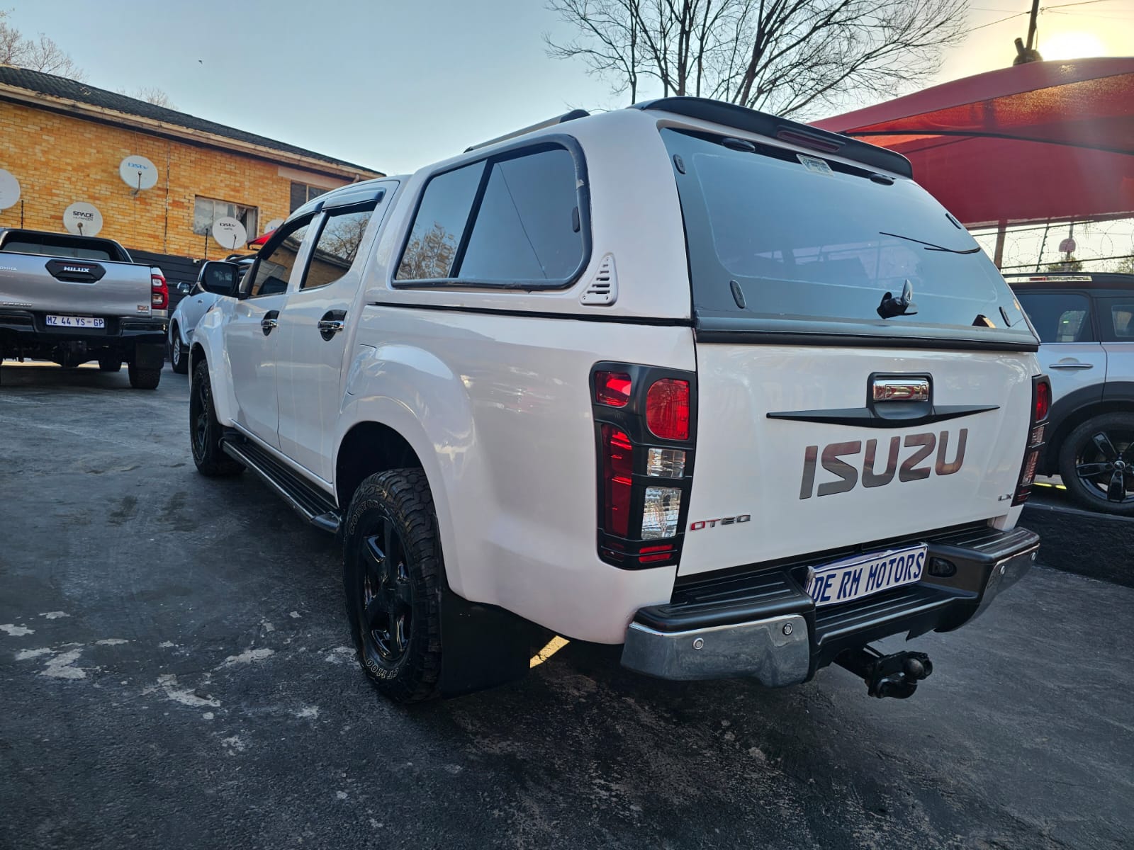 2014 Isuzu KB KB300