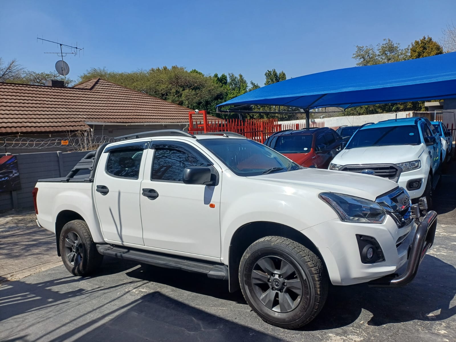 2017 Isuzu KB KB250