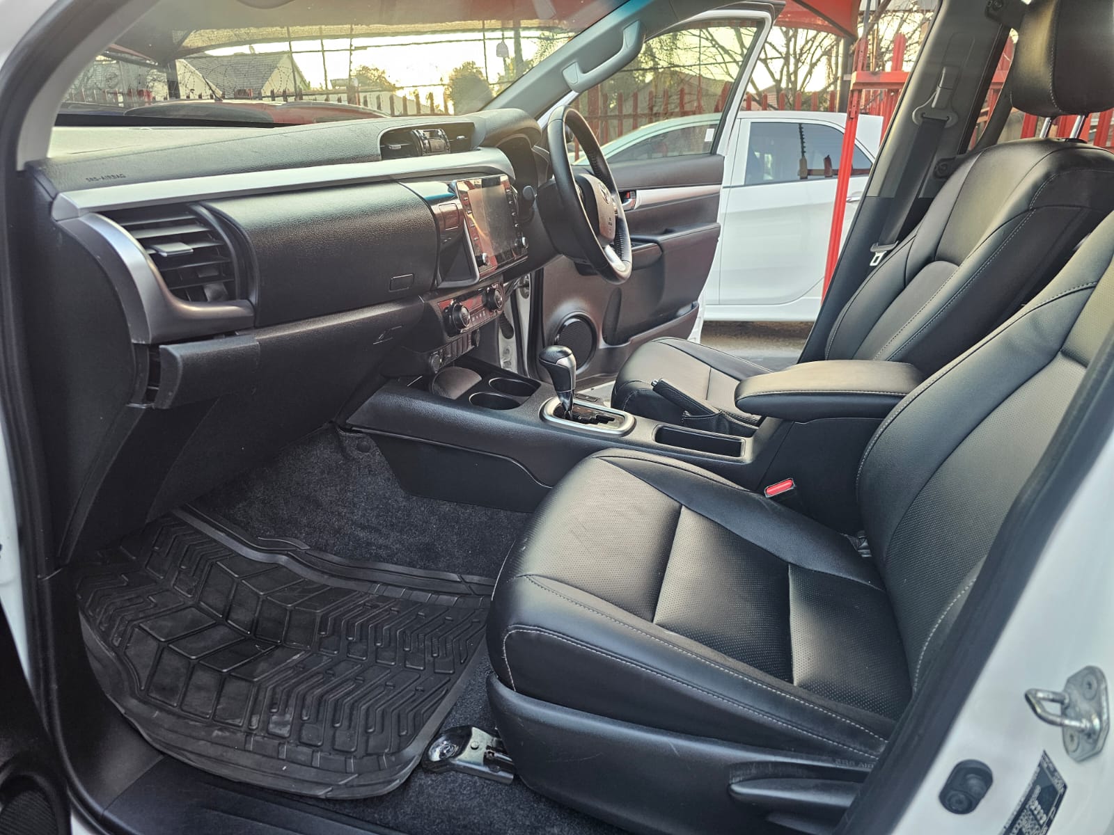 2024 Toyota Hilux 2.8GD-6 LEGEND