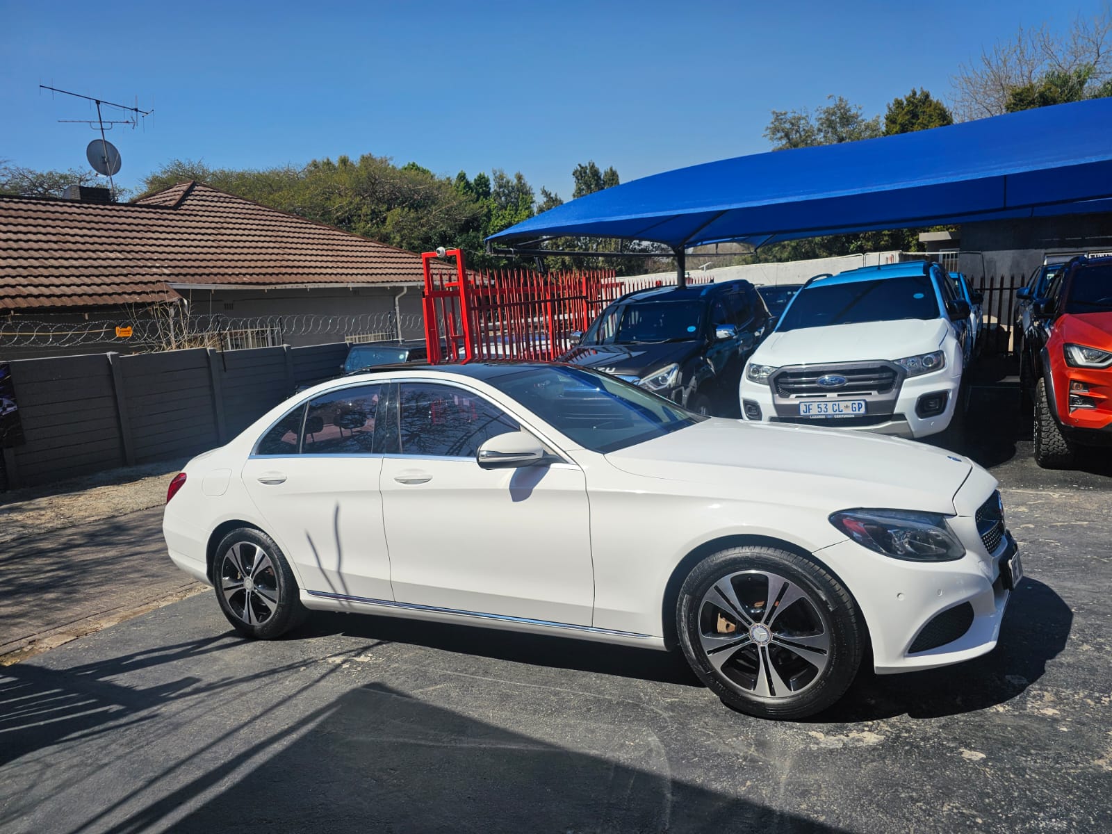 2016 Mercedes-Benz C-Class C200
