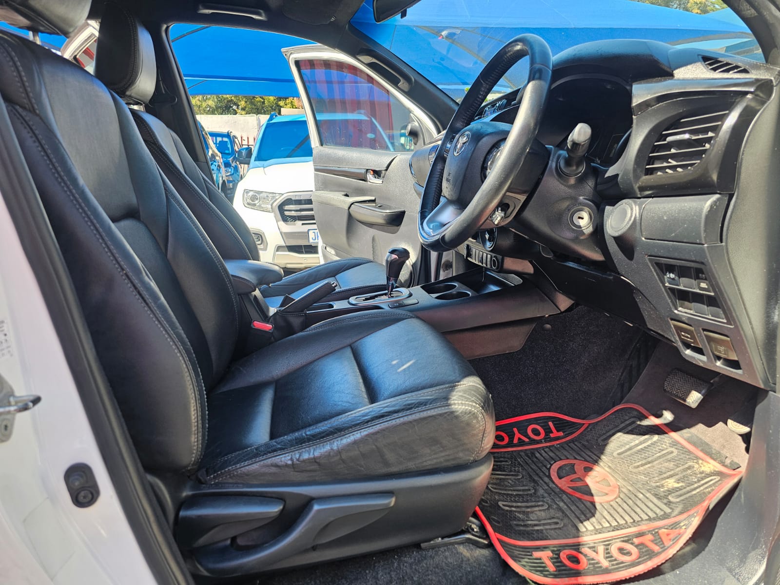 2017 Toyota Hilux 2.8GD-6 Double Cab 4x4 Raider Auto