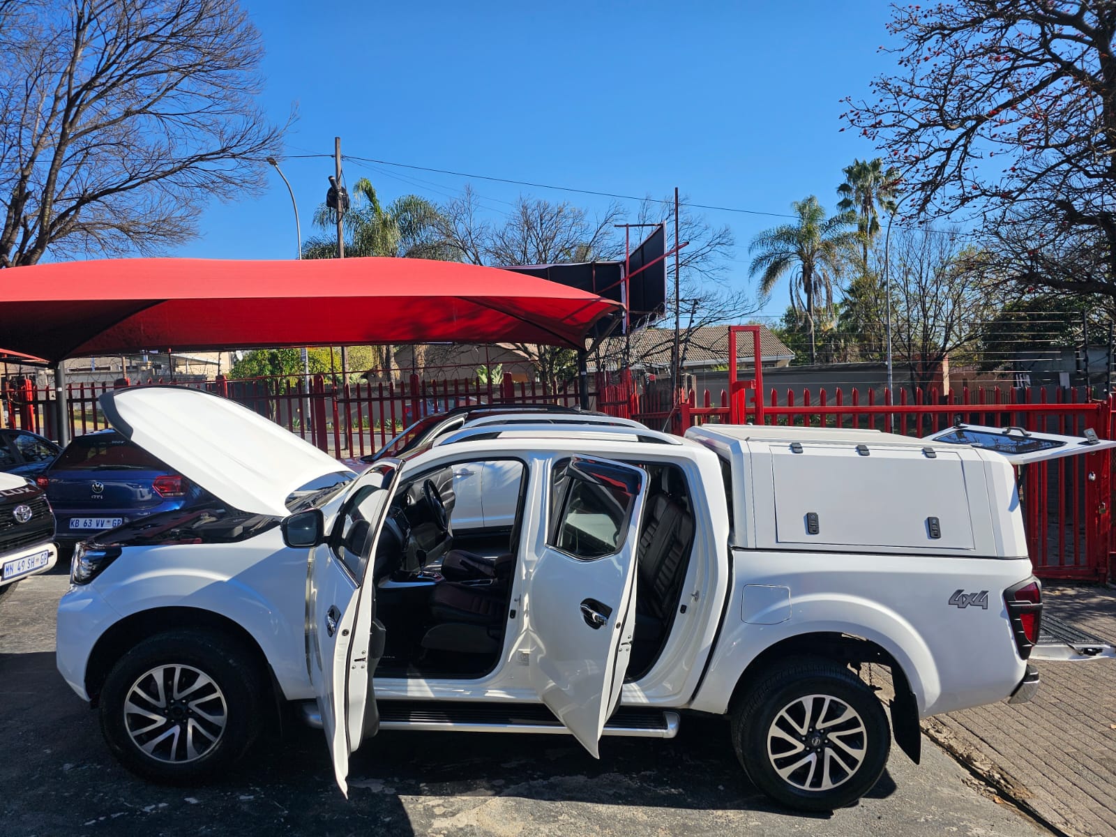 2017 Nissan Navara 2.3D Double Cab 4x4 LE Auto
