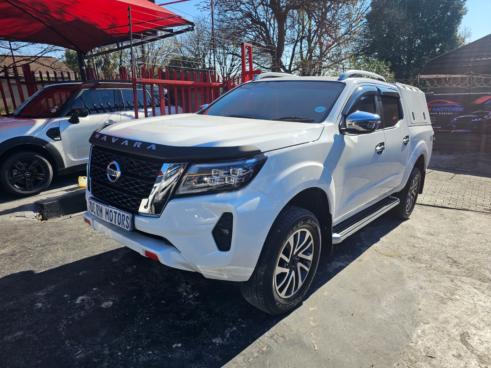 2017 Nissan Navara 2.3D Double Cab 4x4 LE Auto