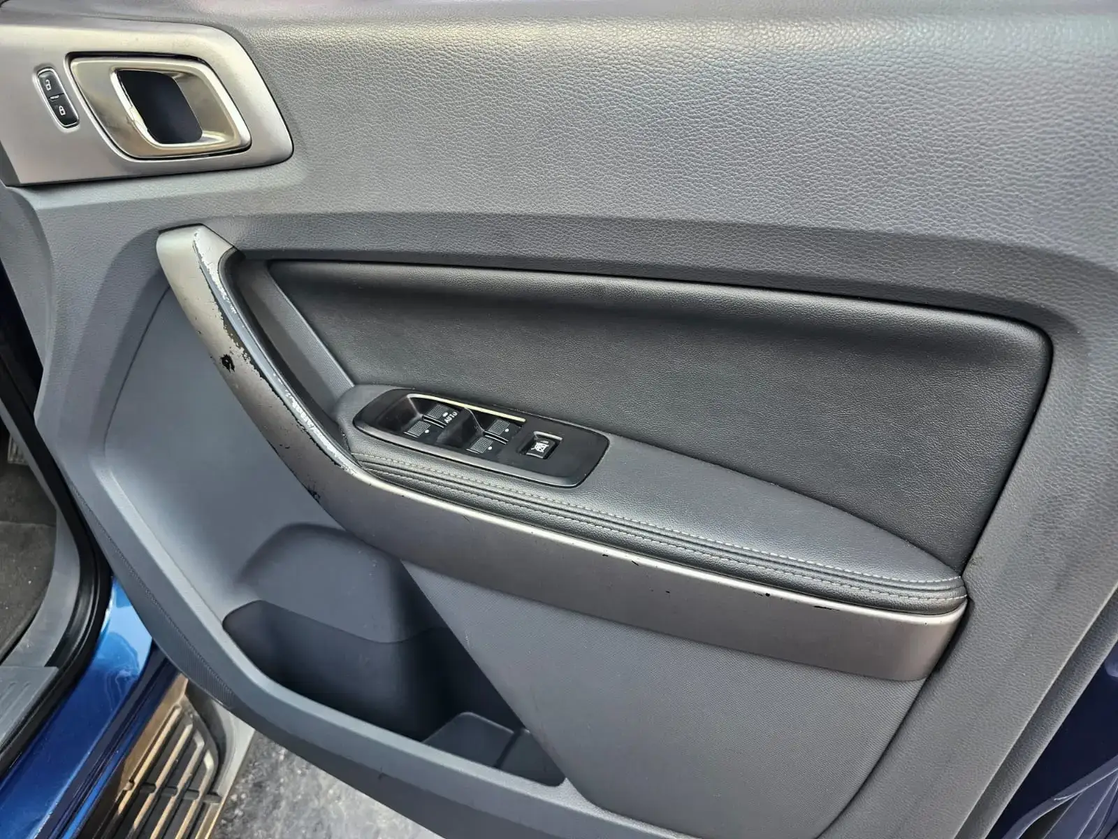 2017 Ford Everest 3.2 XLT - Image 20