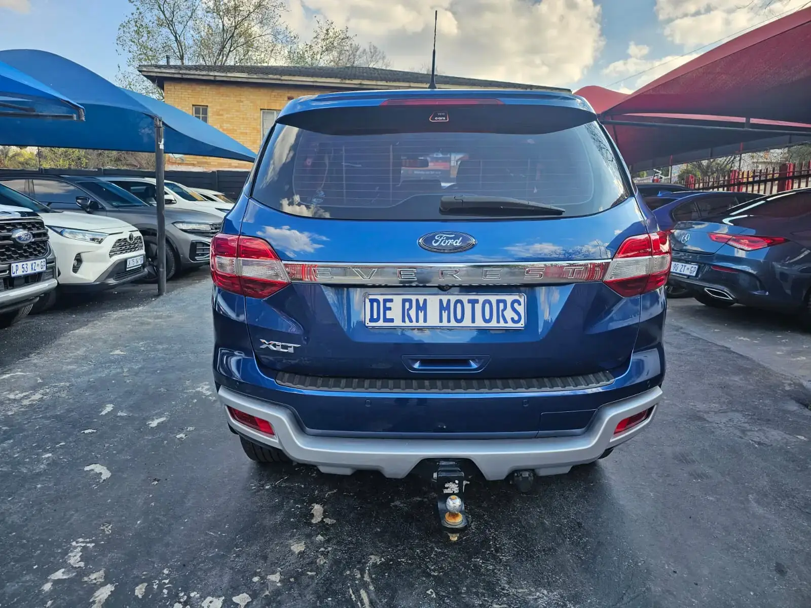 2017 Ford Everest 3.2 XLT - Image 10