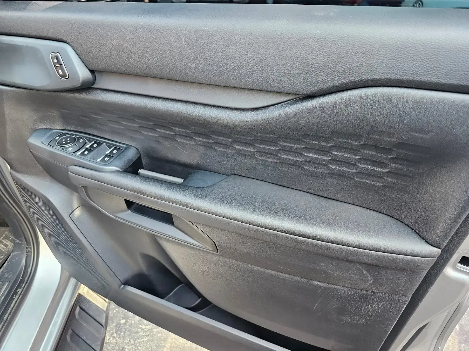 2023 Ford Ranger 2.0XL - Image 14