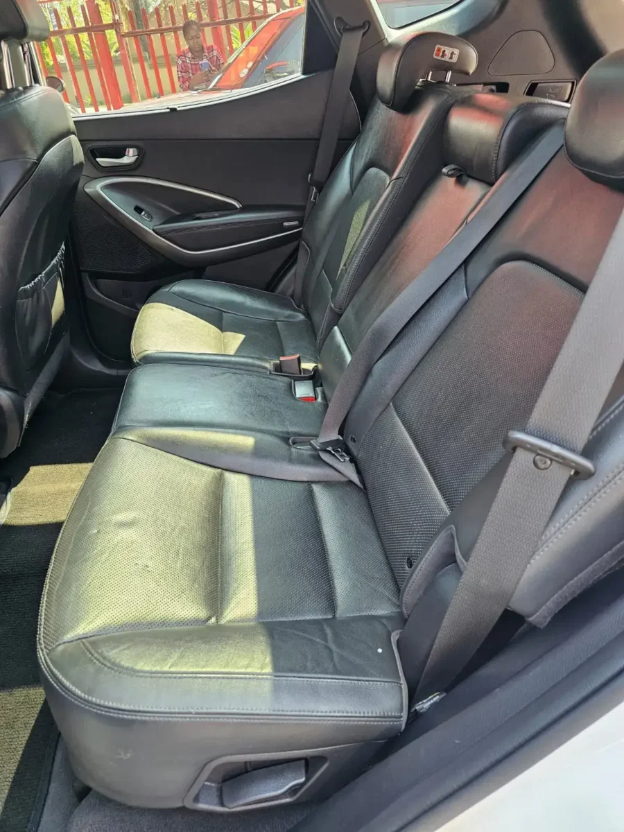 2016 Hyundai Santa Fe 2.2CRDi - Image 10