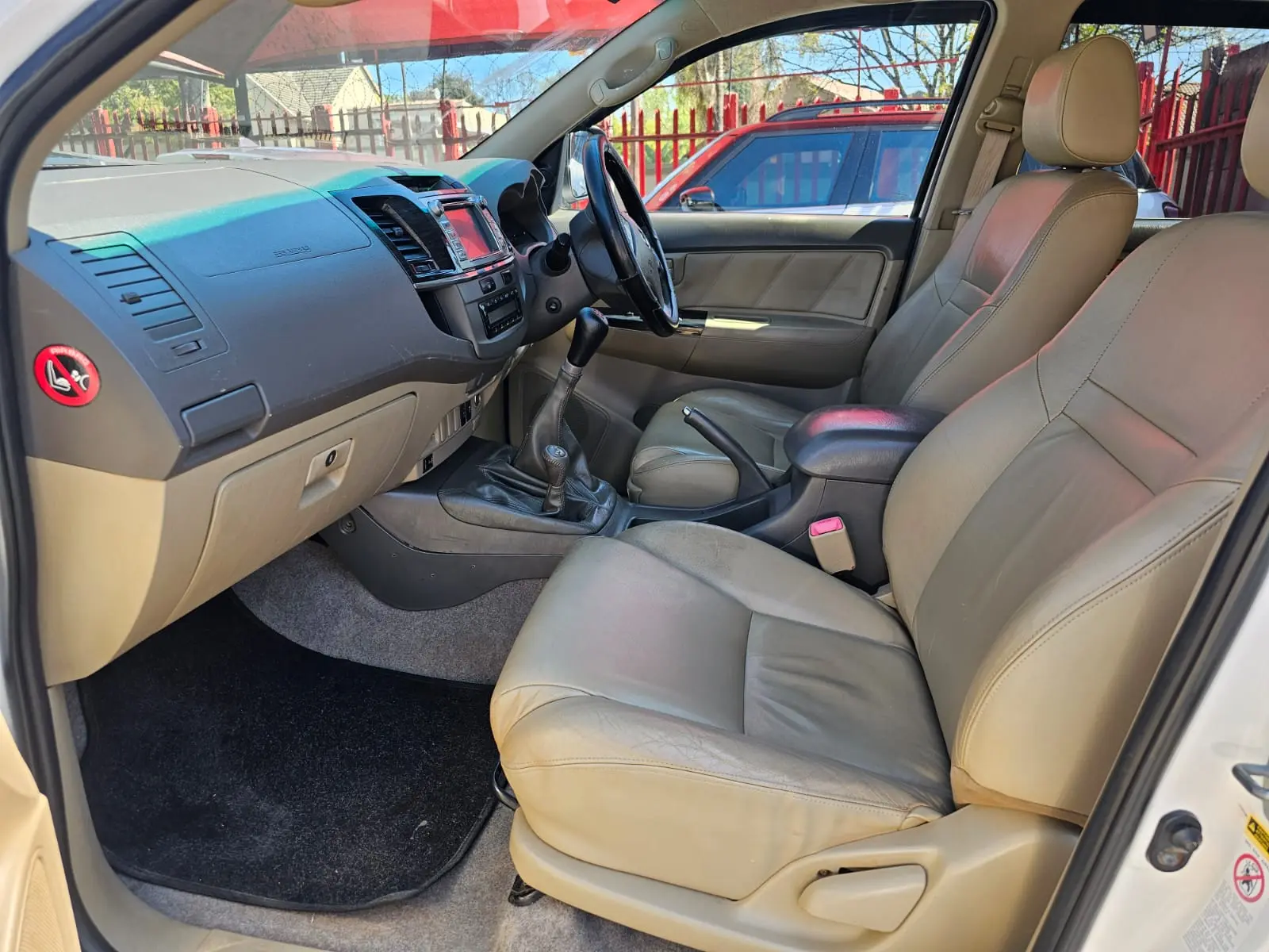 2013 Toyota Fortuner 3.0 D4D - Image 17