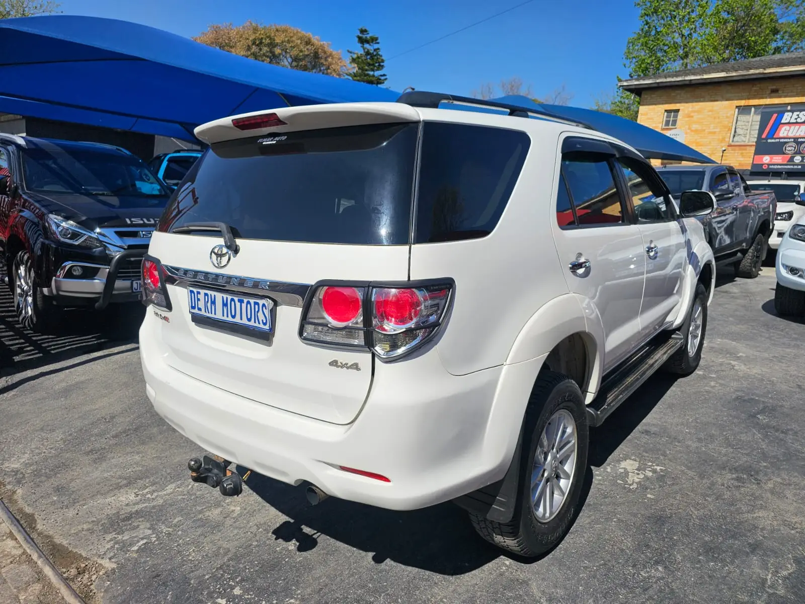 2013 Toyota Fortuner 3.0 D4D - Image 9