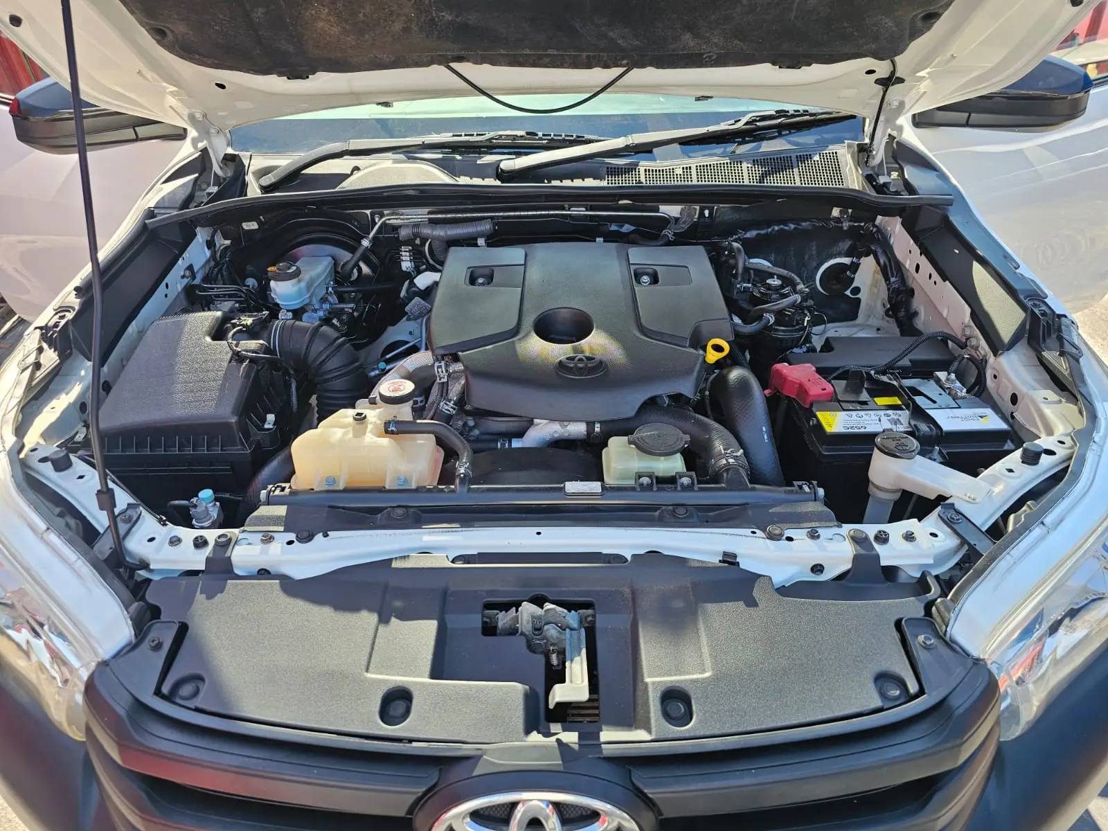 2017 Toyota Hilux 2.4GD - Image 14