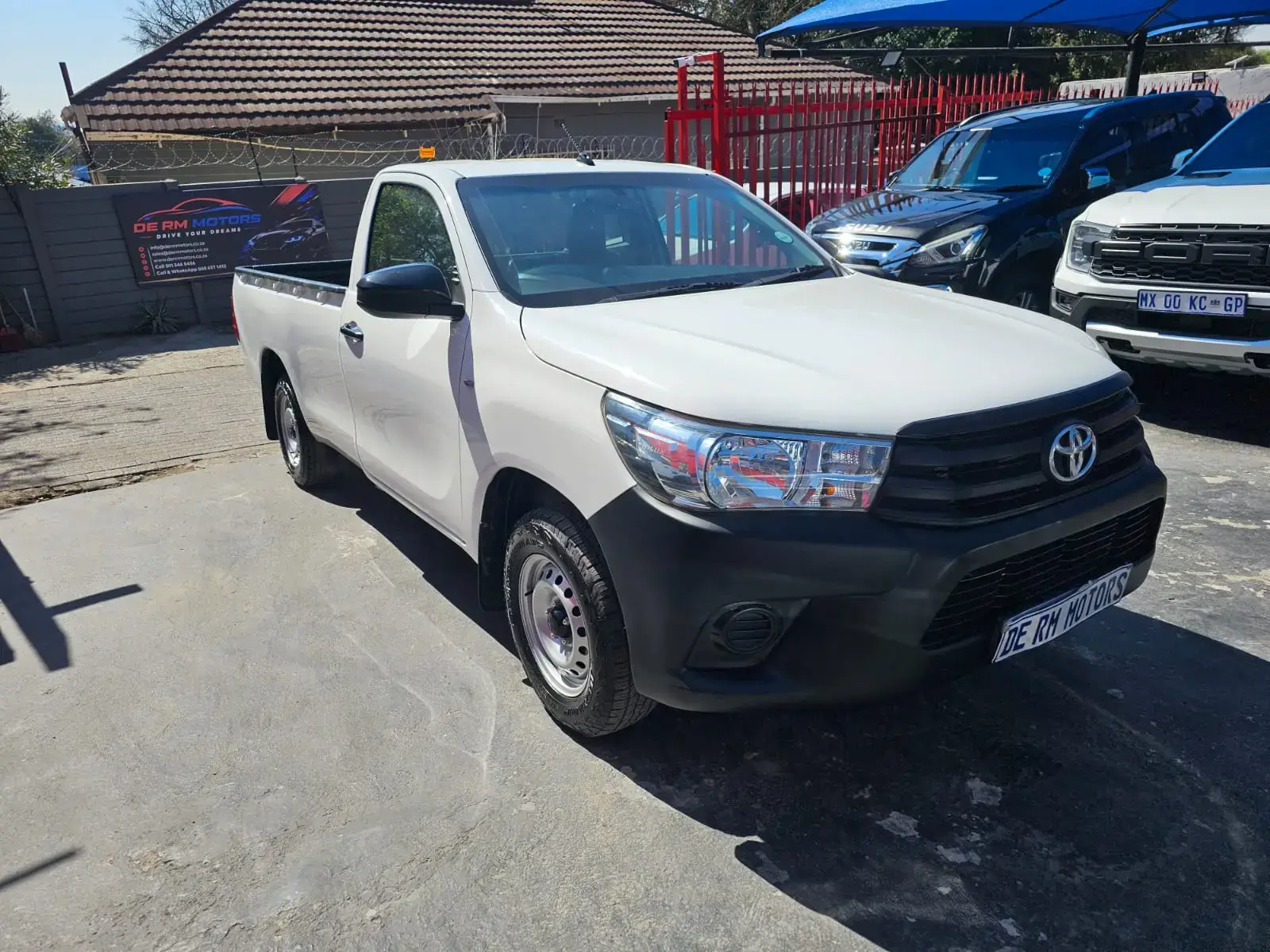 2017 Toyota Hilux 2.4GD - Image 1