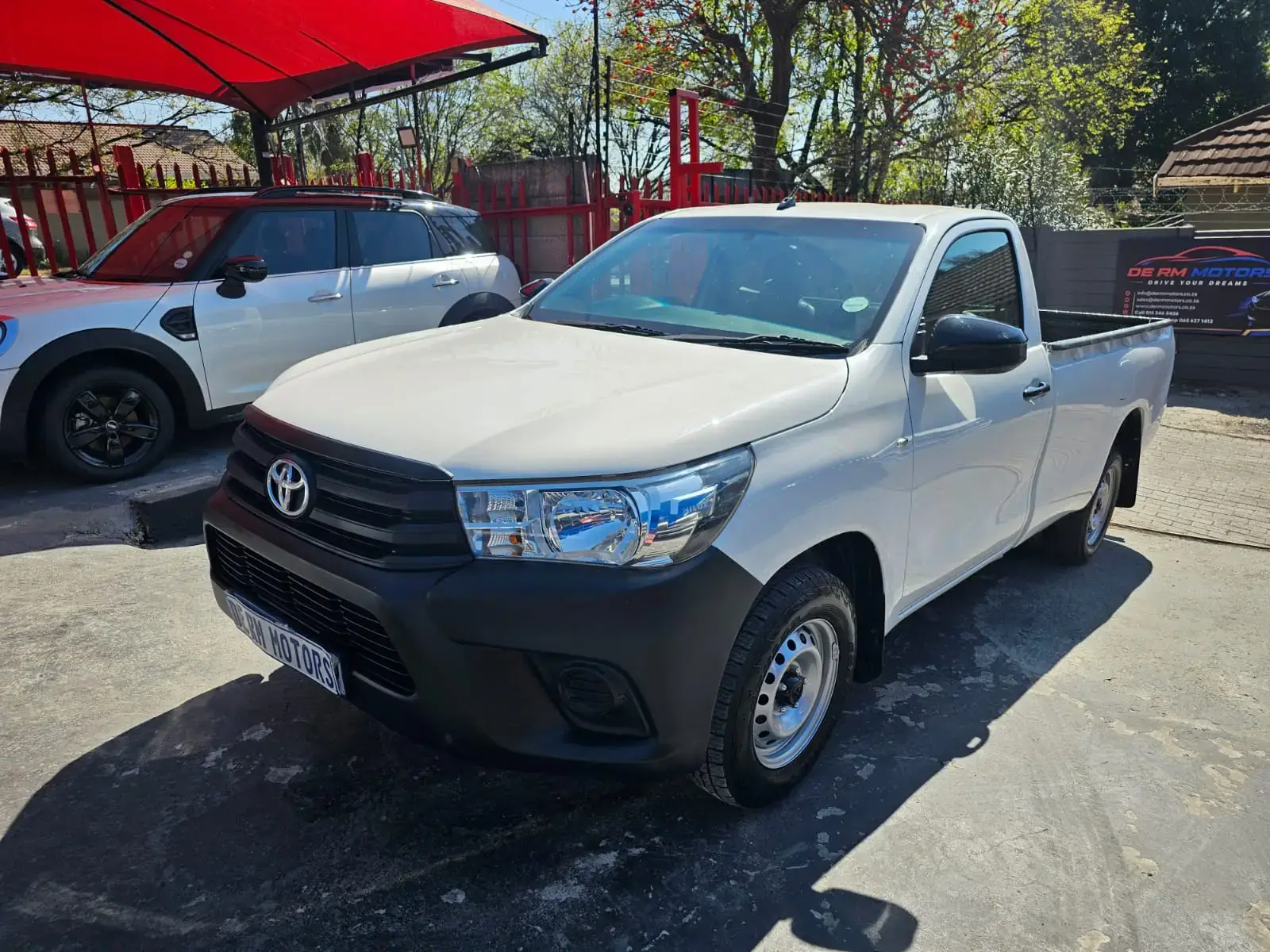 2017 Toyota Hilux 2.4GD - Image 5