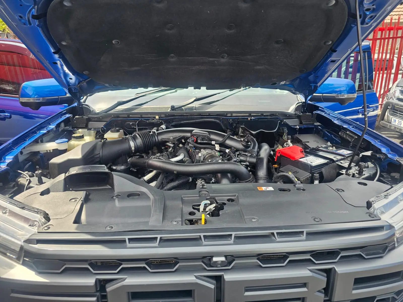 2023 Ford Ranger Raptor 3.0 V6 Ecoboost - Image 23