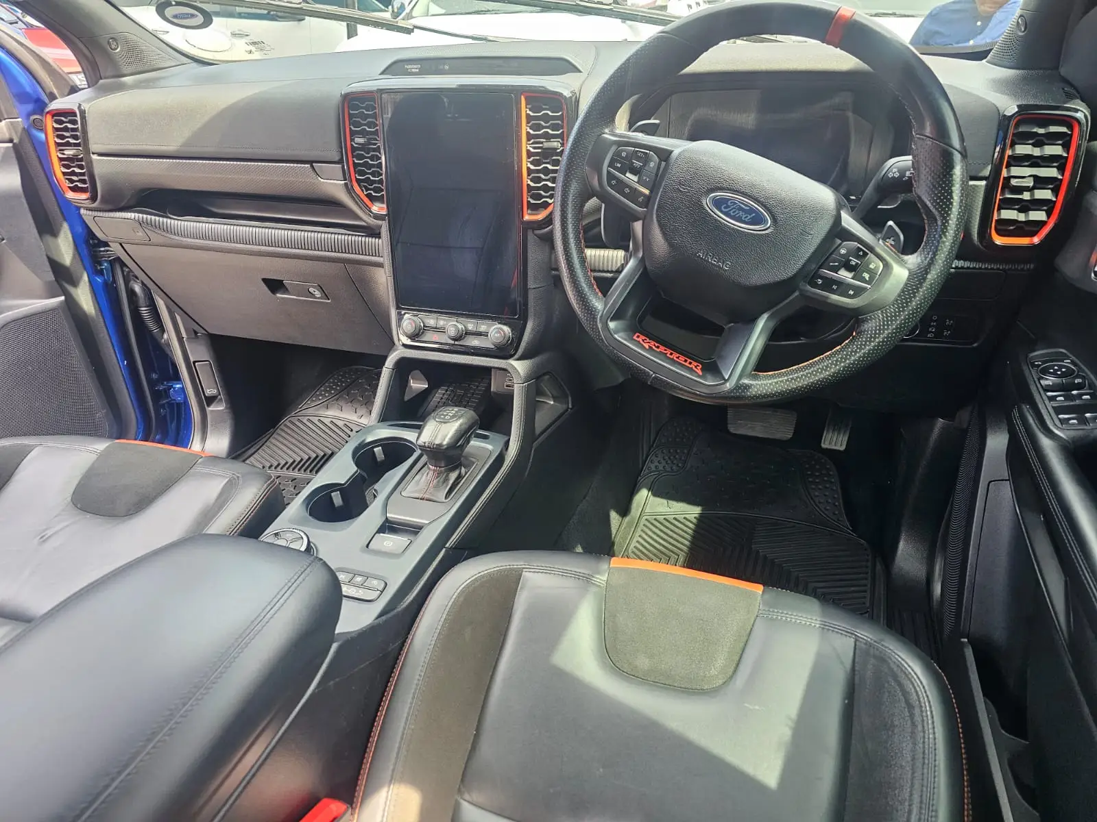 2023 Ford Ranger Raptor 3.0 V6 Ecoboost - Image 19