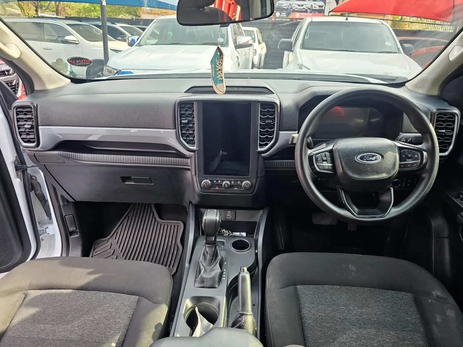 2017 Ford Ranger 2.0XL - Image 15