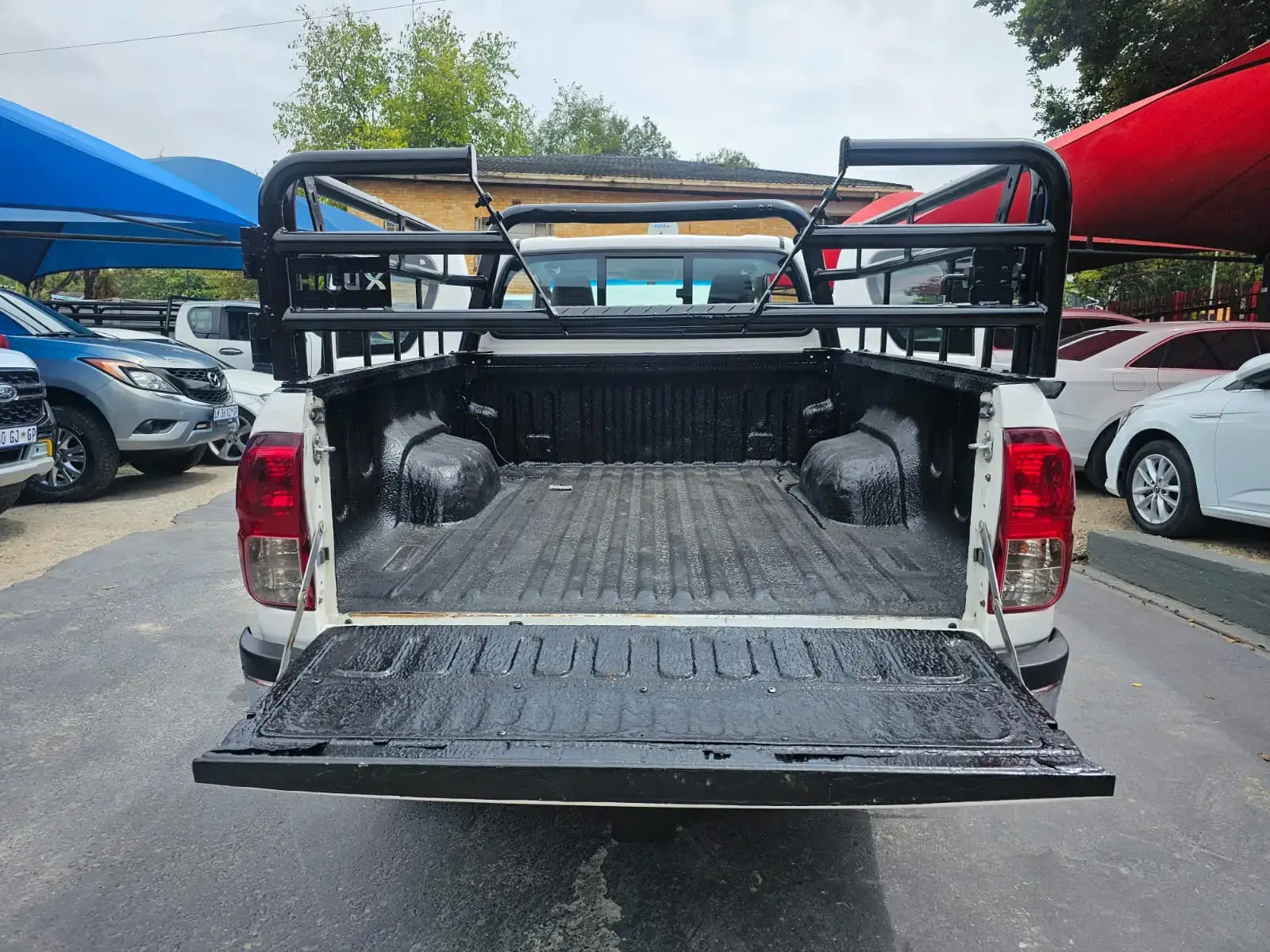 2018 Toyota Hilux 2.8GD-6 - Image 19