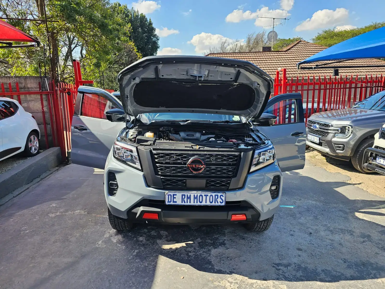 2025 Nissan Navara 2.5DDTi Double Cab PRO-2X - Image 18