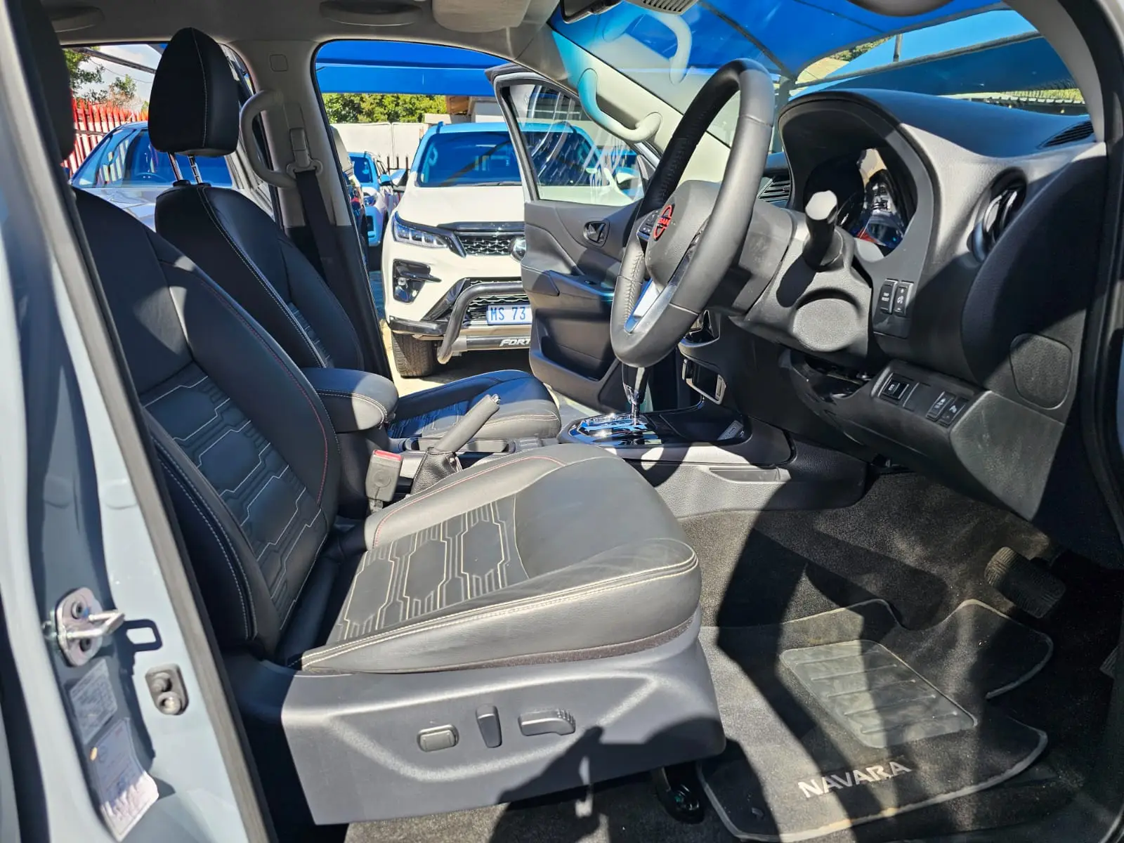 2025 Nissan Navara 2.5DDTi Double Cab PRO-2X - Image 15