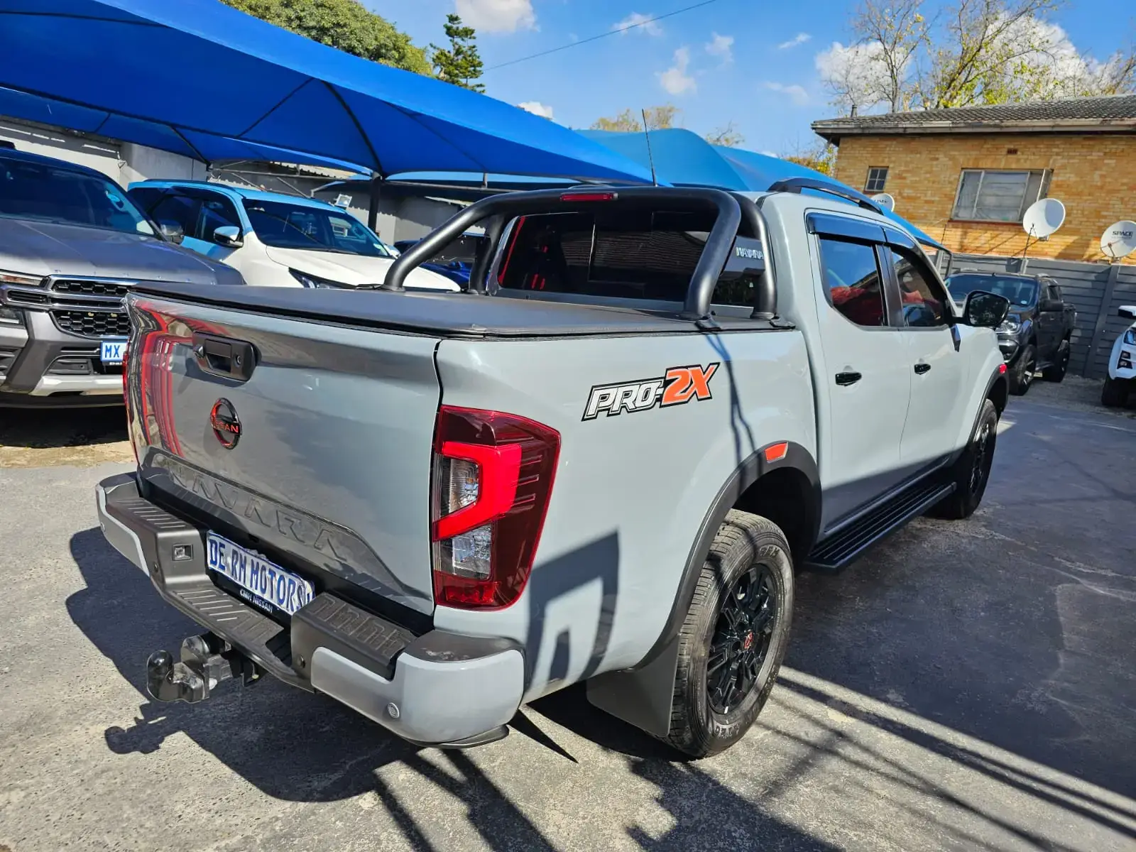 2025 Nissan Navara 2.5DDTi Double Cab PRO-2X - Image 5