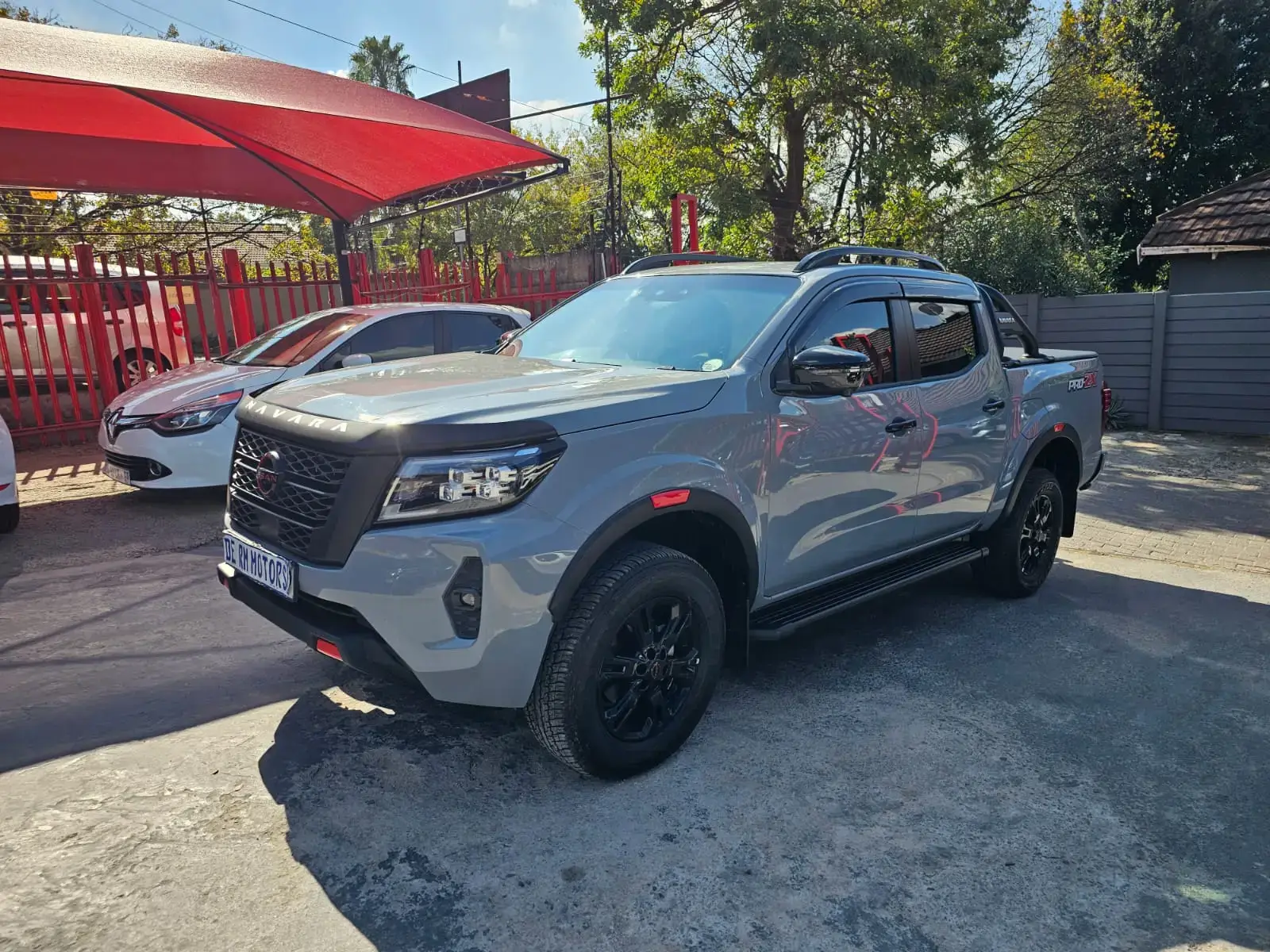 2025 Nissan Navara 2.5DDTi Double Cab PRO-2X - Image 5