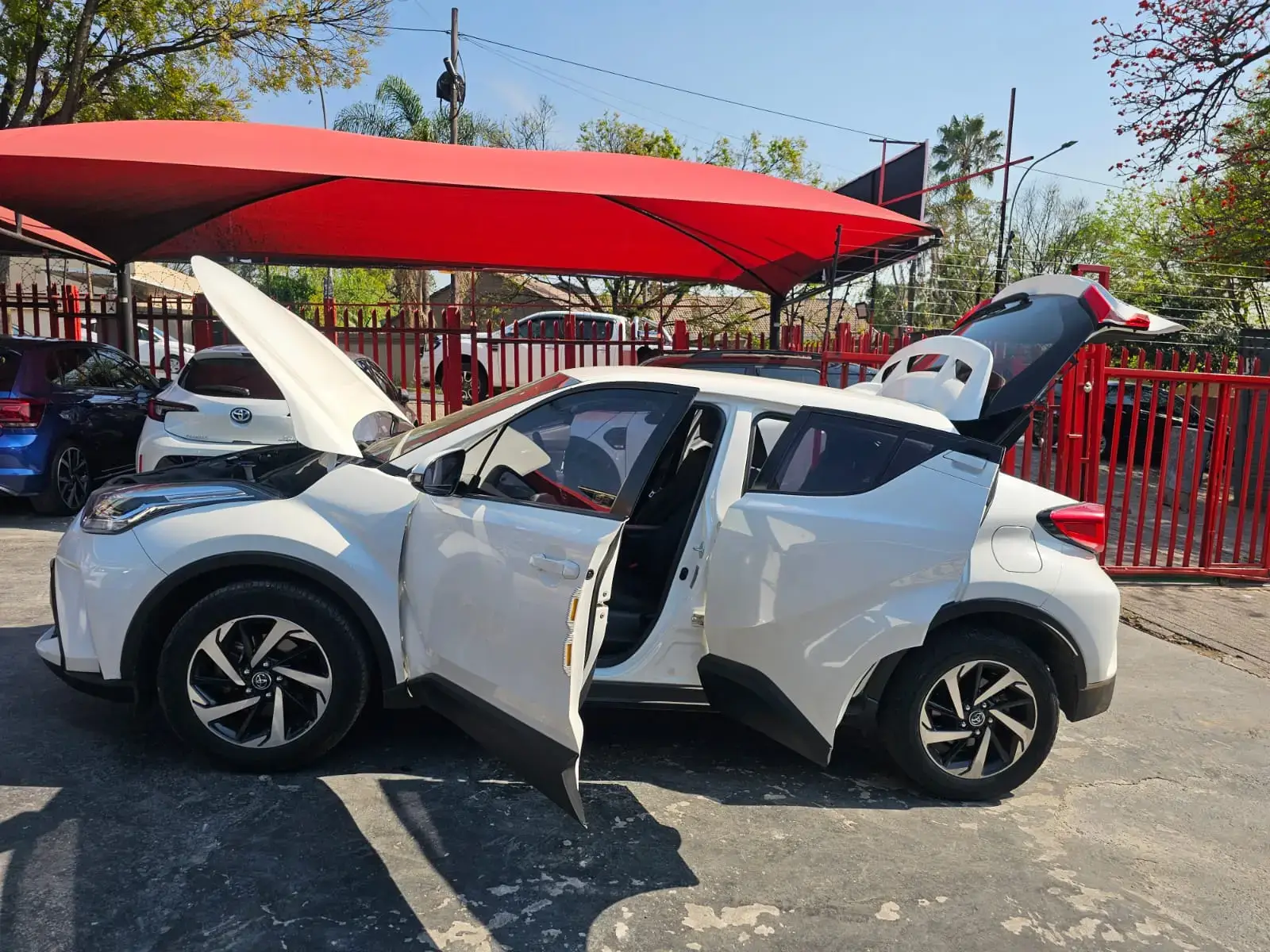 2020 Toyota C-HR 1.2T - Image 19