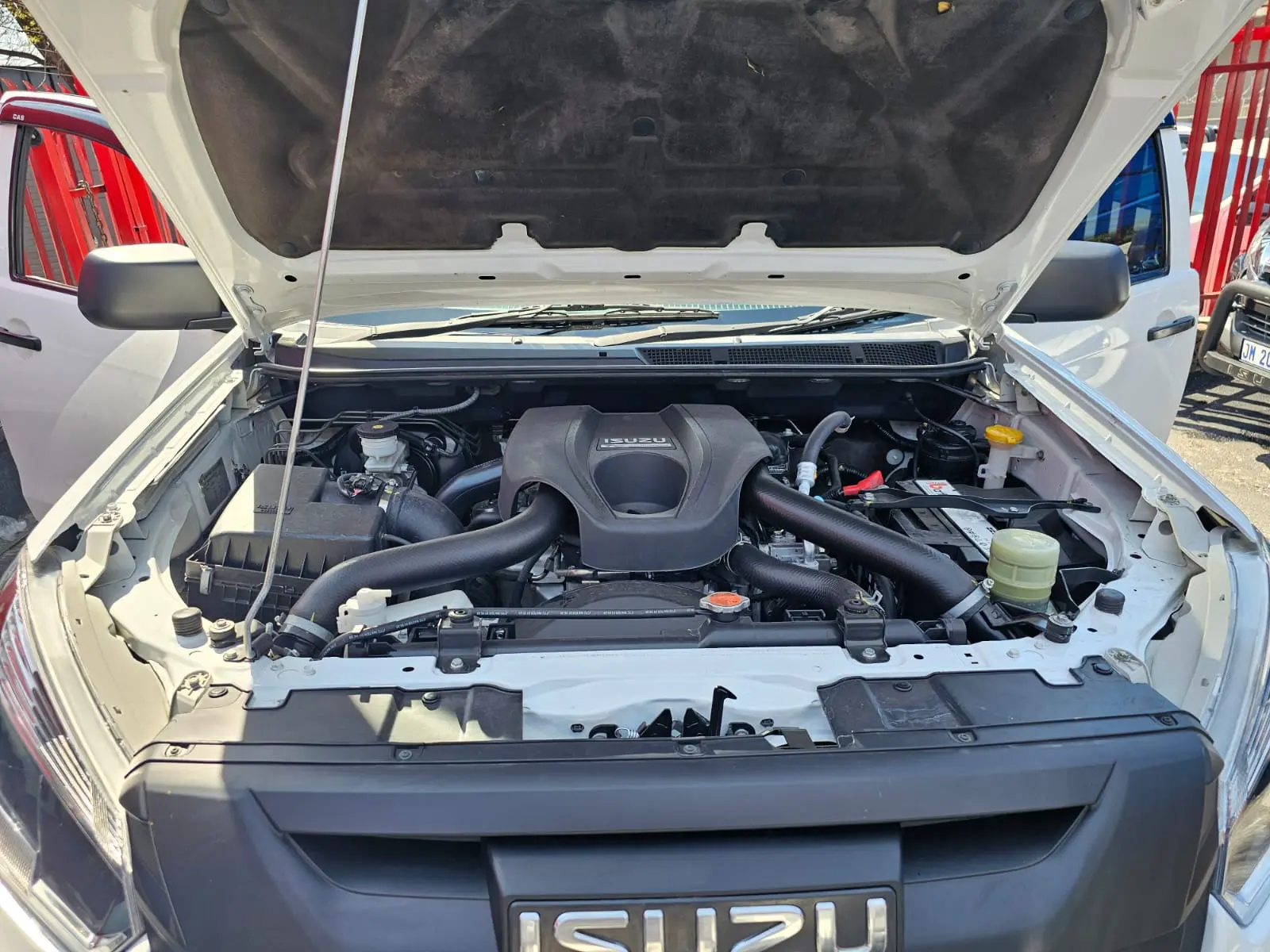 2021 Isuzu KB KB300 - Image 15