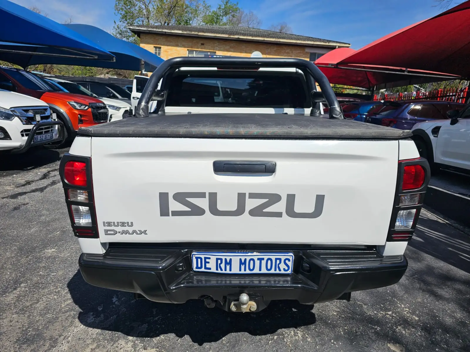 2021 Isuzu KB KB300 - Image 8