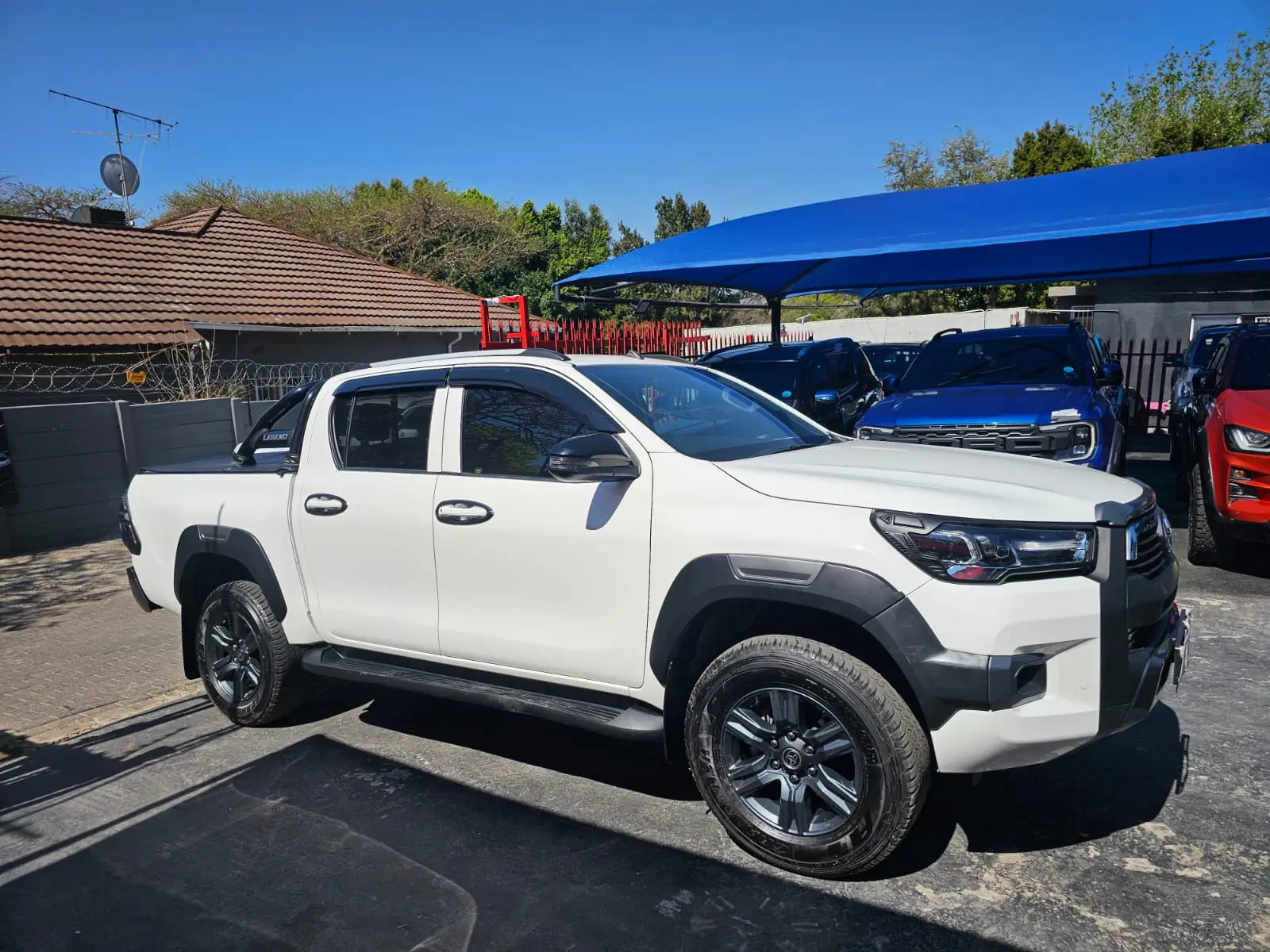 2025 Toyota Hilux 2.4GD-6 - Image 1