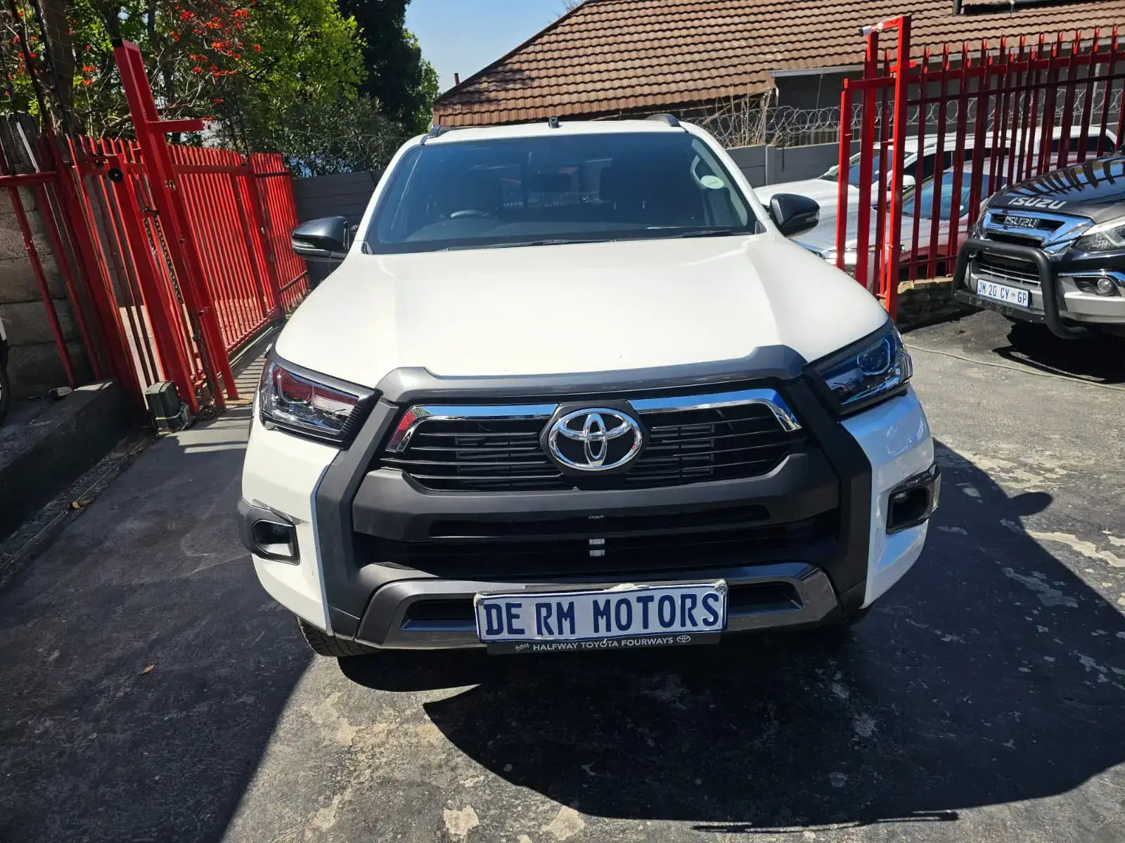 2025 Toyota Hilux 2.4GD-6 - Image 1