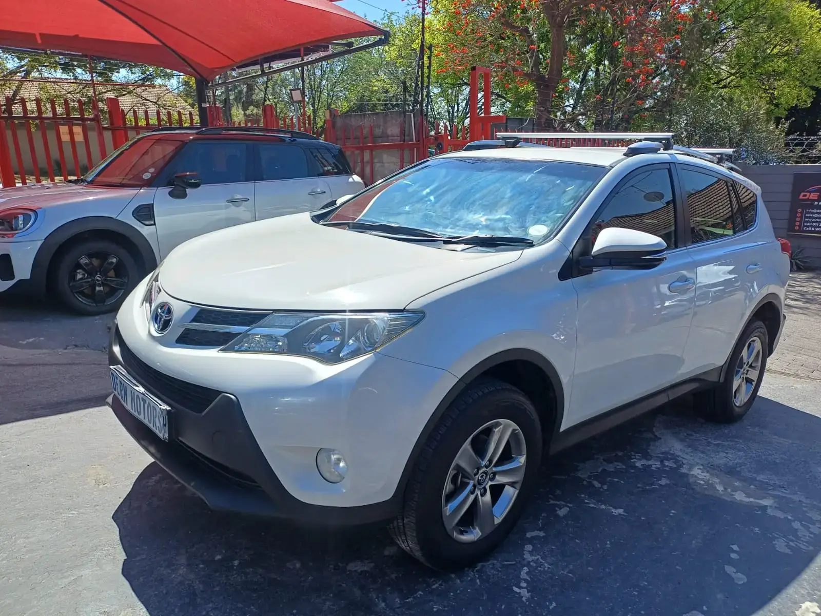 2015 Toyota RAV4 2.0GX - Image 10