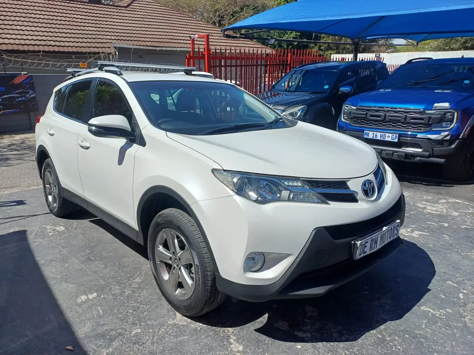 2015 Toyota RAV4 2.0GX - Image 8