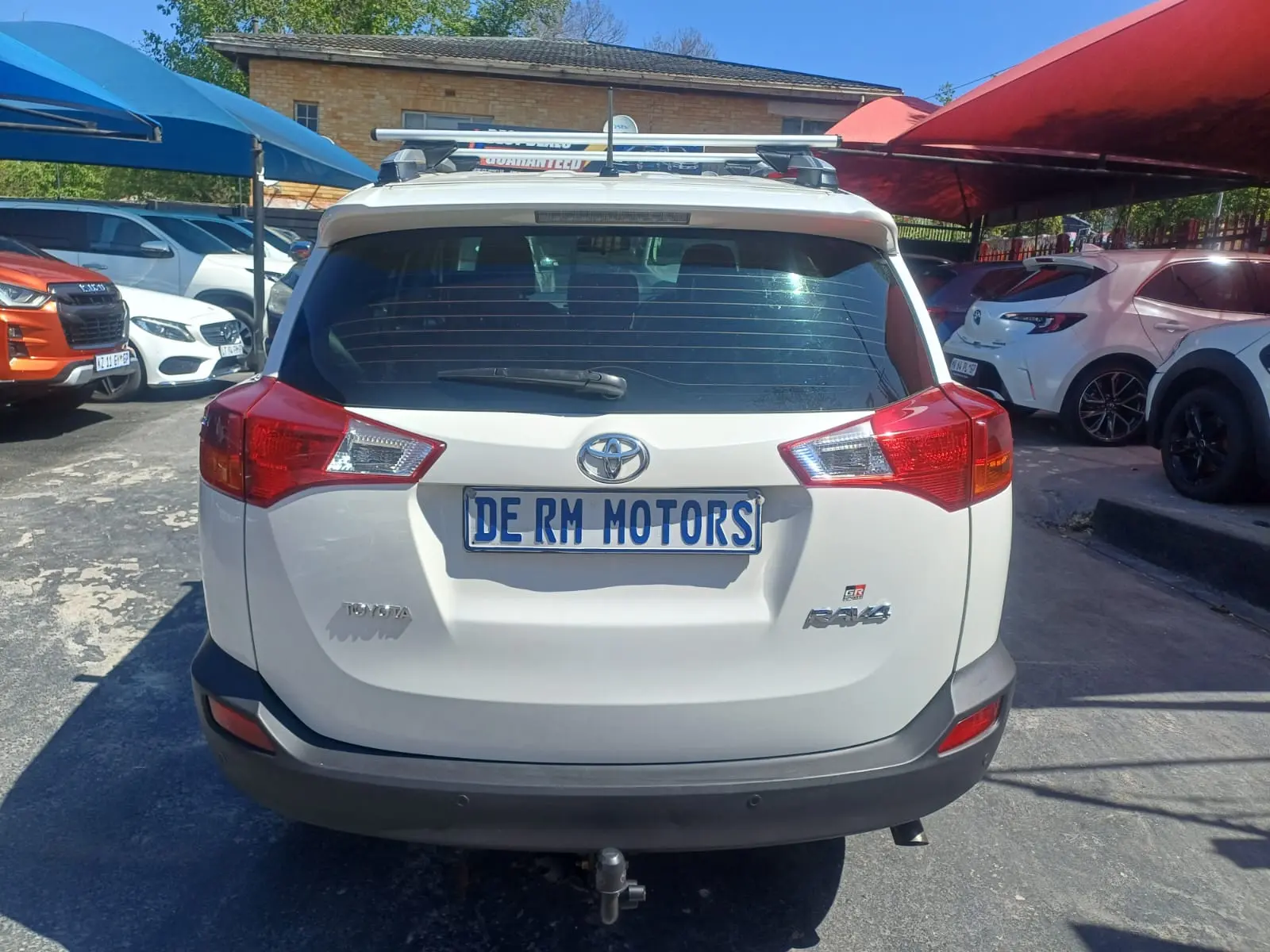 2015 Toyota RAV4 2.0GX - Image 1