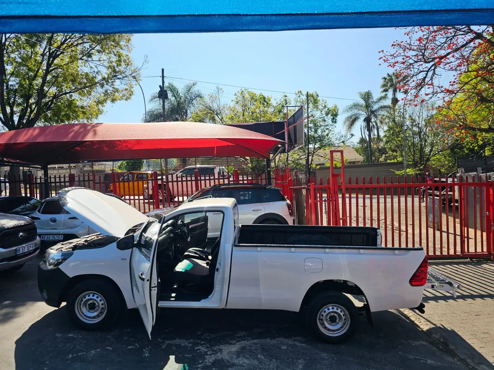 2020 Toyota Hilux 2.4GD - Image 11