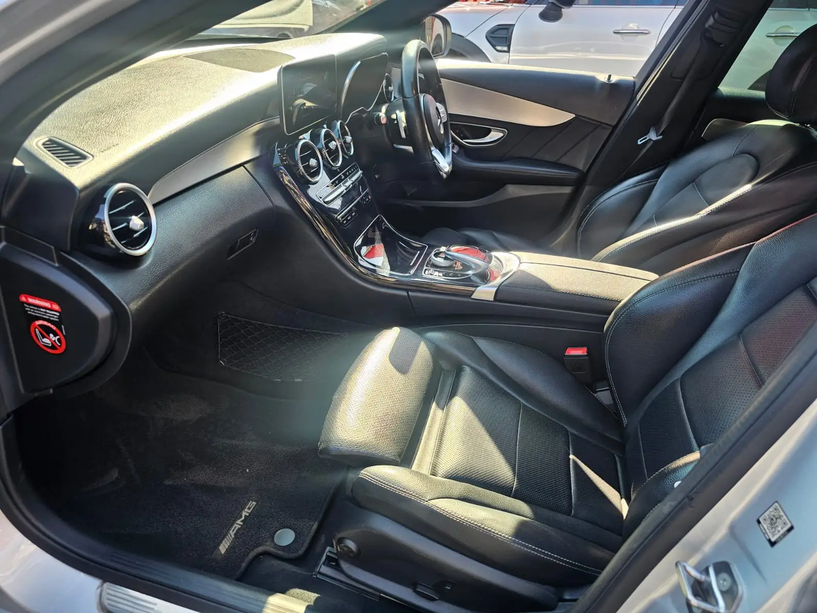 2019 Mercedes-Benz C-Class C220d - Image 16