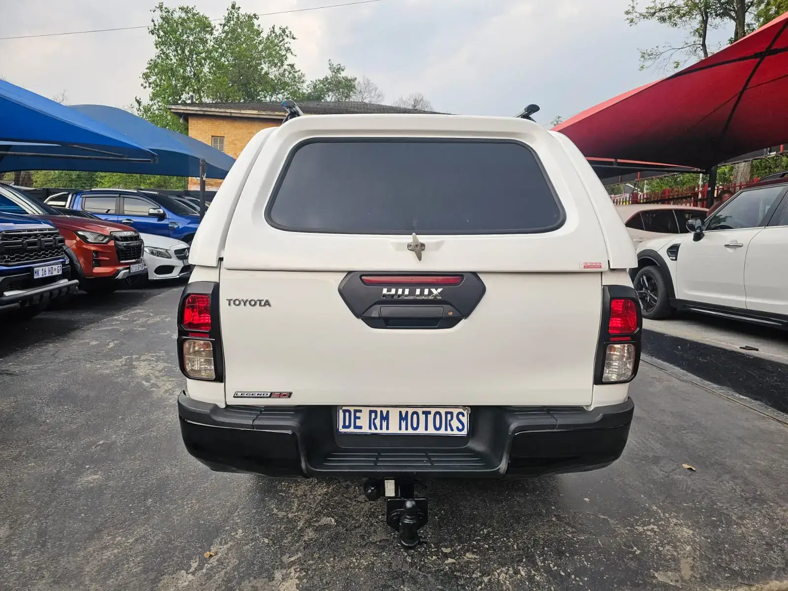2017 Toyota Hilux 2.8GD-6 - Image 6