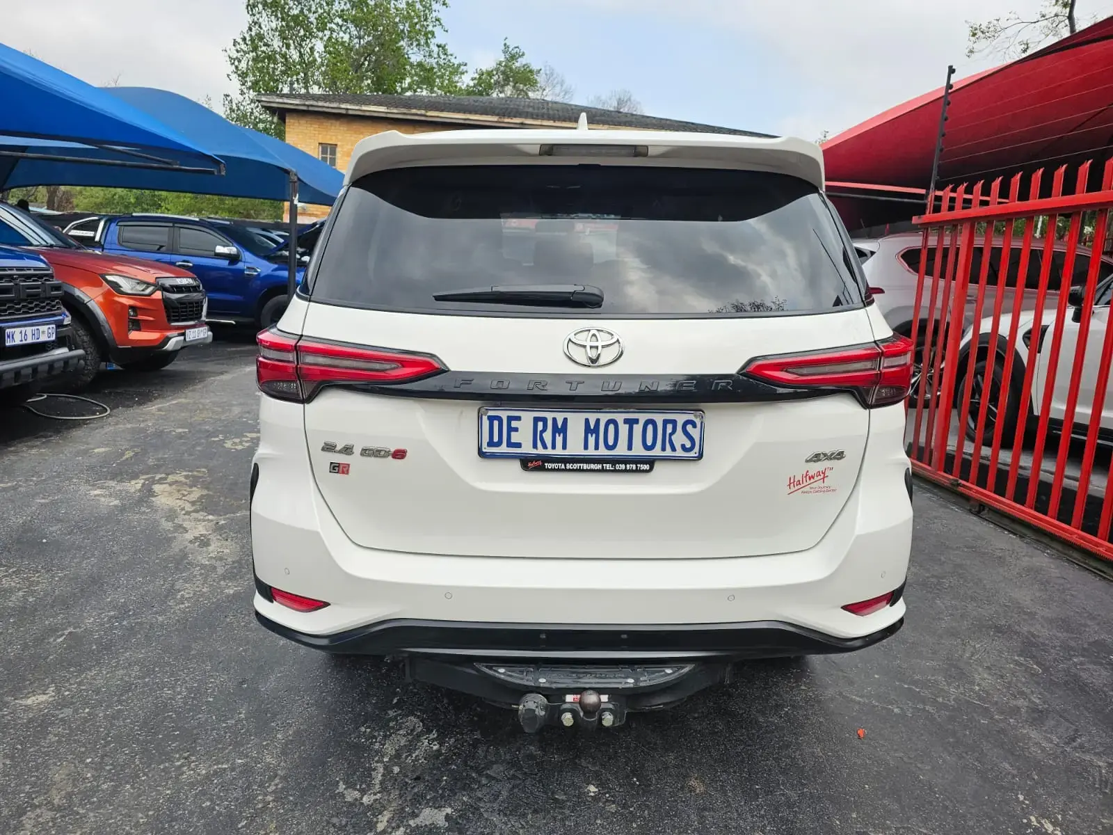 2025 Toyota Fortuner 2.4GD-6 4x4 - Image 6