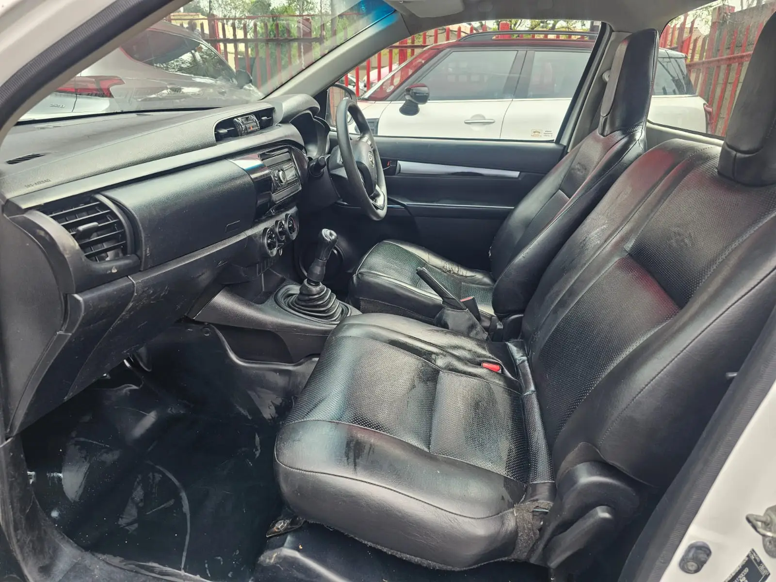 2021 Toyota Hilux 2.4GD - Image 11
