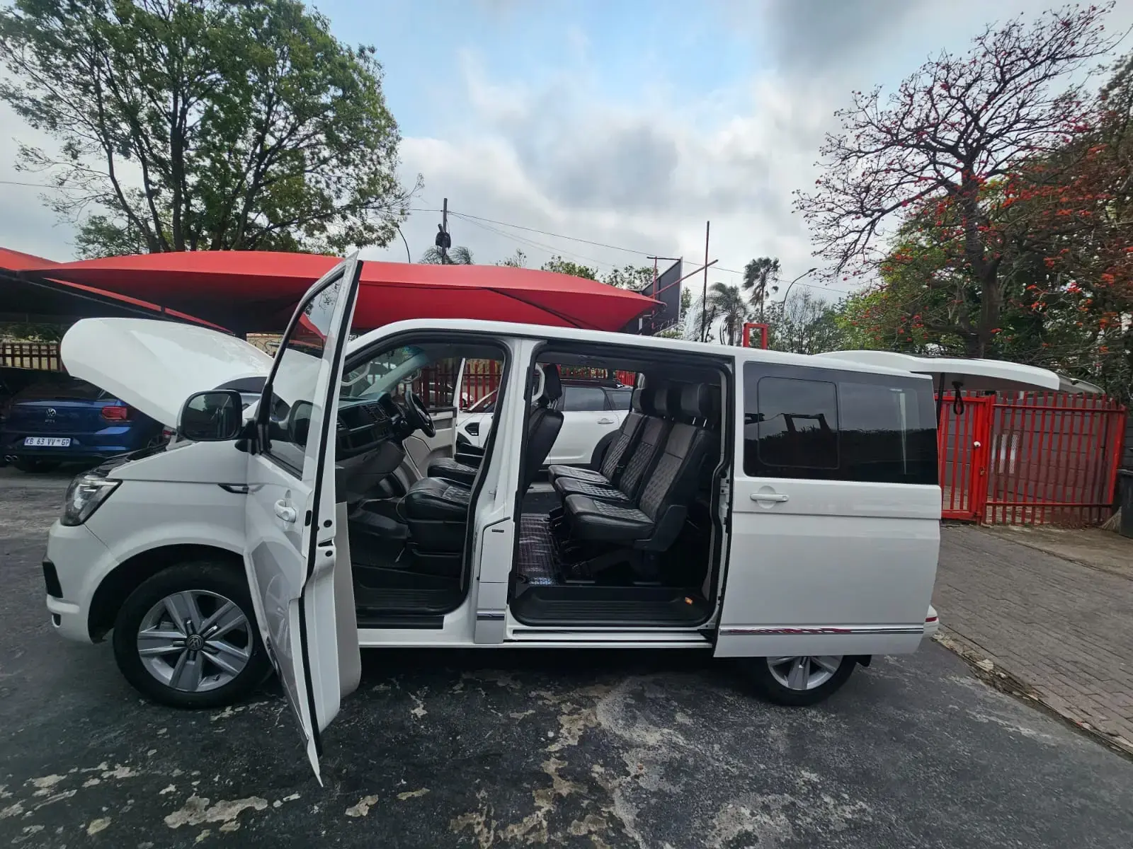 2019 Volkswagen Transporter Panel Van LWB Auto 2.0TDi - Image 27